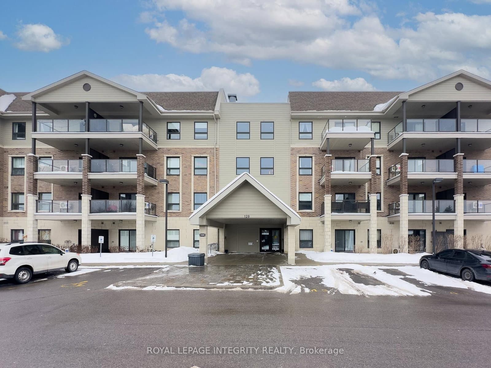 412 - 120 Prestige Circle, Ottawa, ON