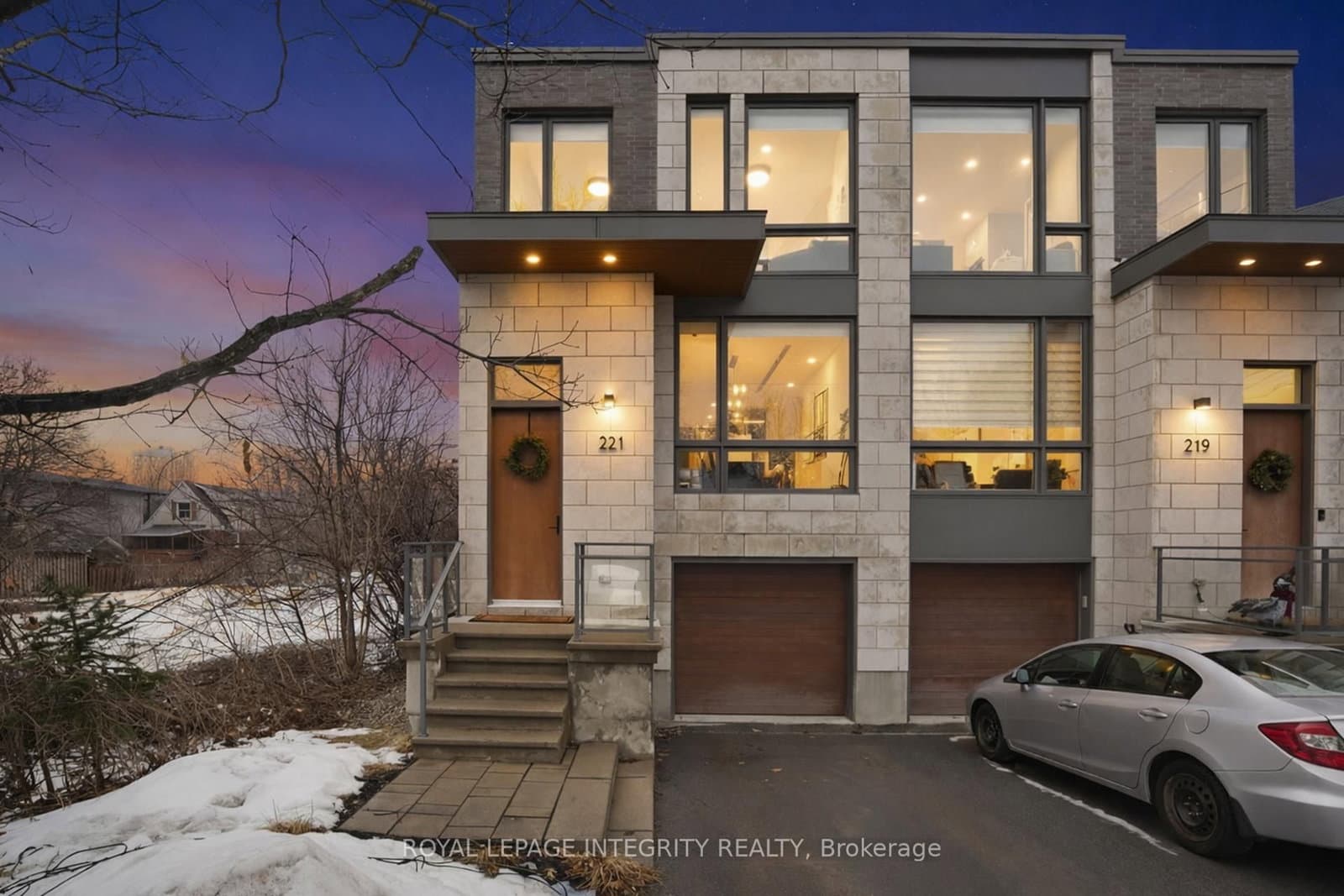 221 Wesley Avenue, Ottawa, ON
