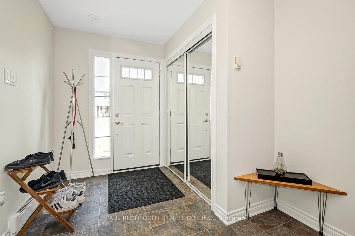 103 Eclipse Crescent, Ottawa, ON — photo 2