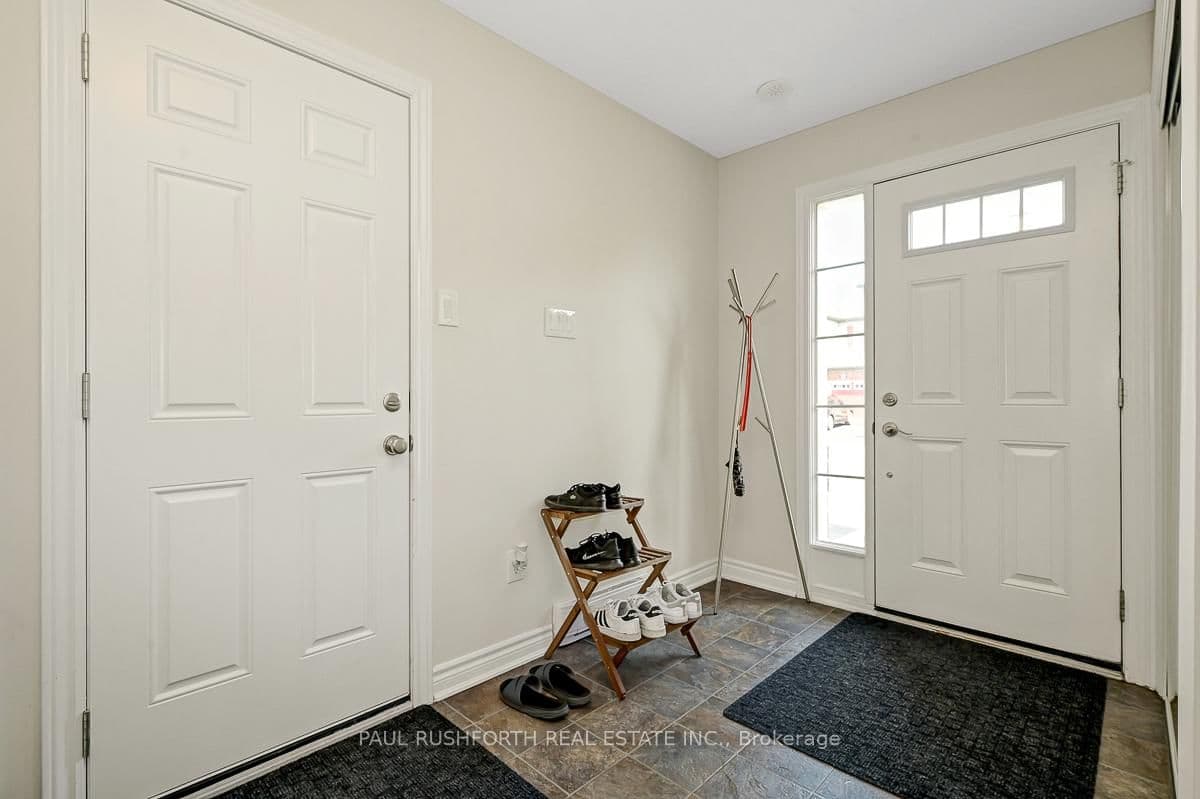 103 Eclipse Crescent, Ottawa, ON — photo 3
