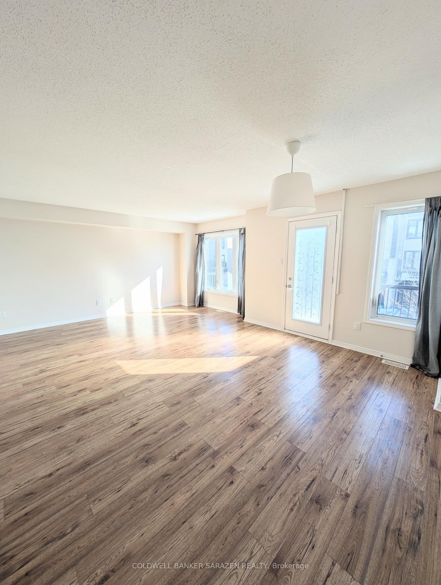 816 ELEMENT Private, Ottawa, ON — photo 2