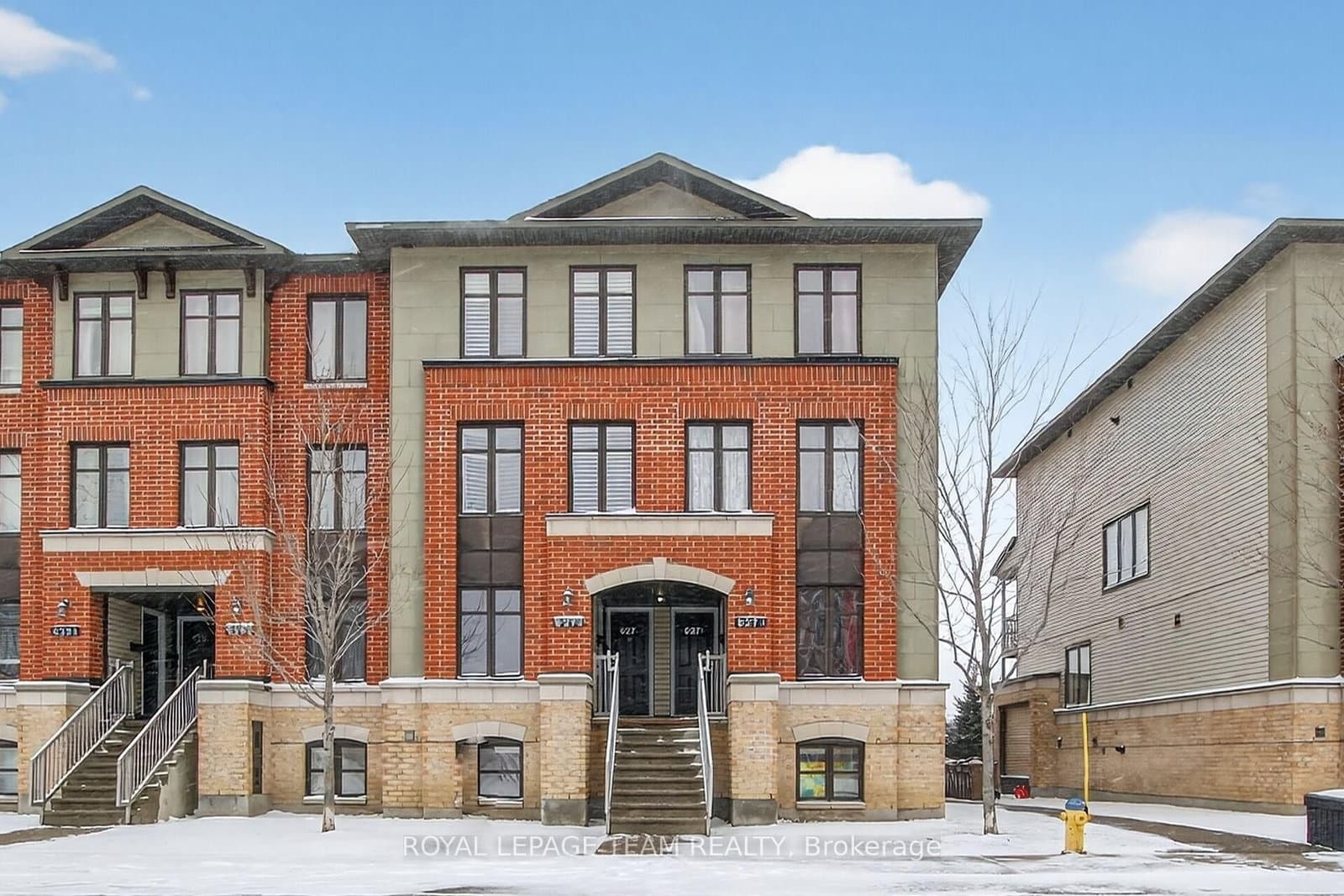 627B Chapman Mills Drive, Ottawa, ON