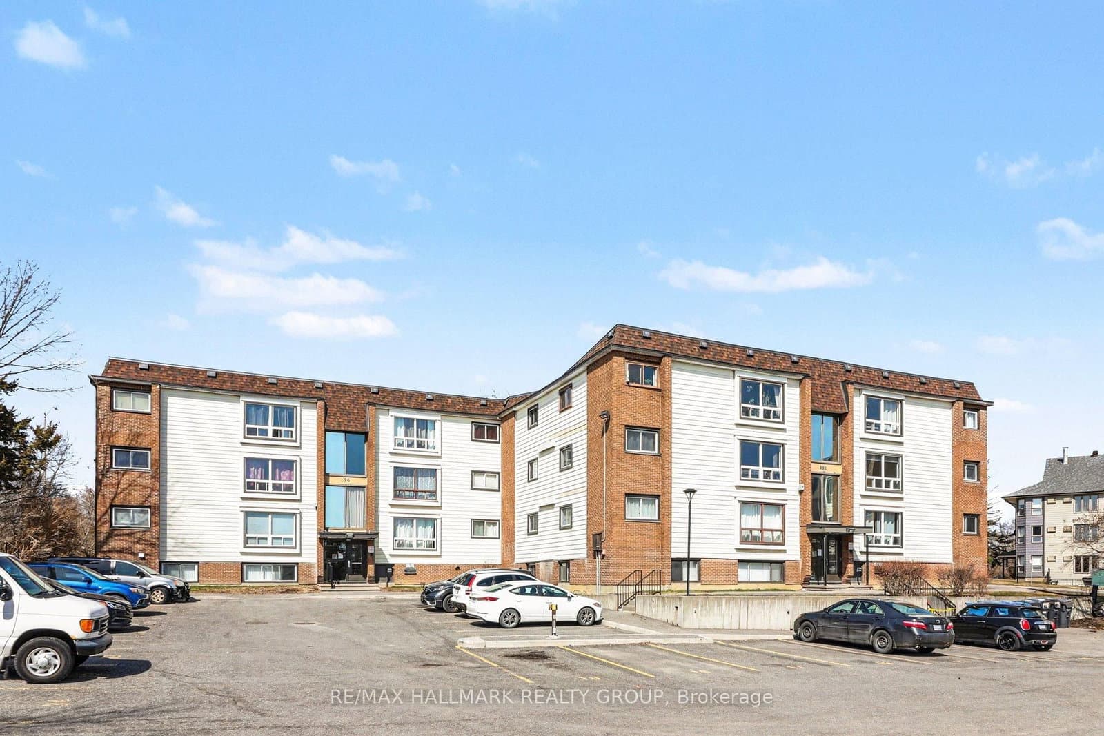 2 - 898 Elmsmere Road, Ottawa, ON — photo 2