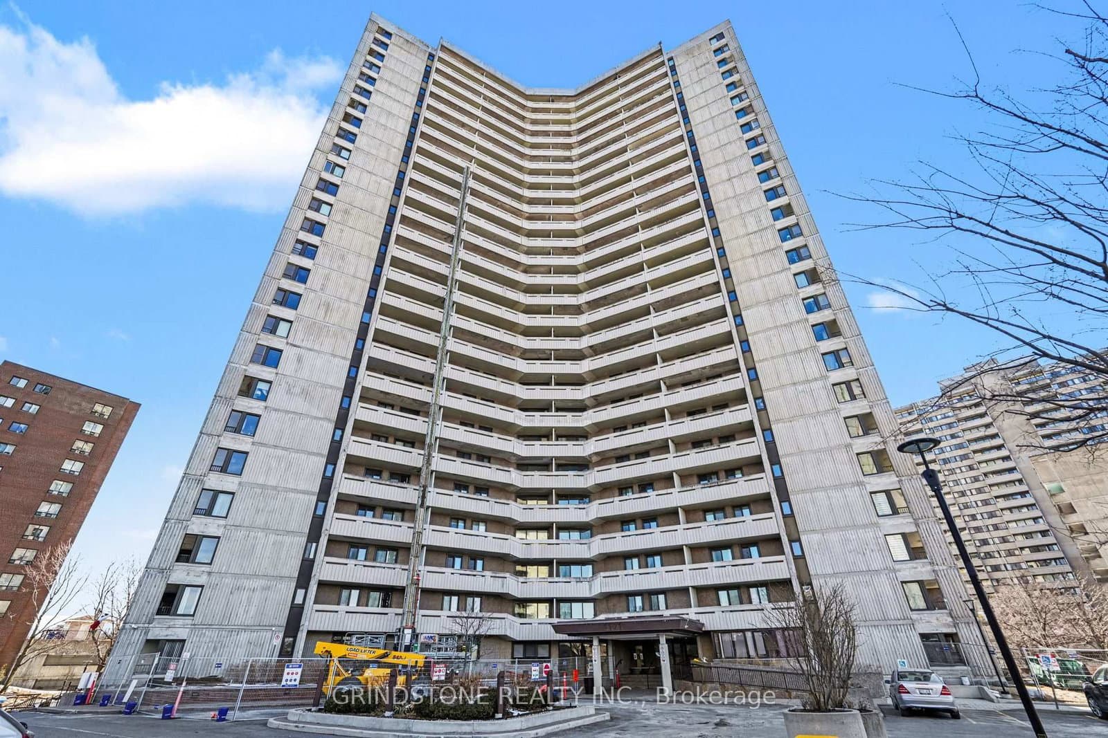 408 - 1171 Ambleside Drive, Ottawa, ON