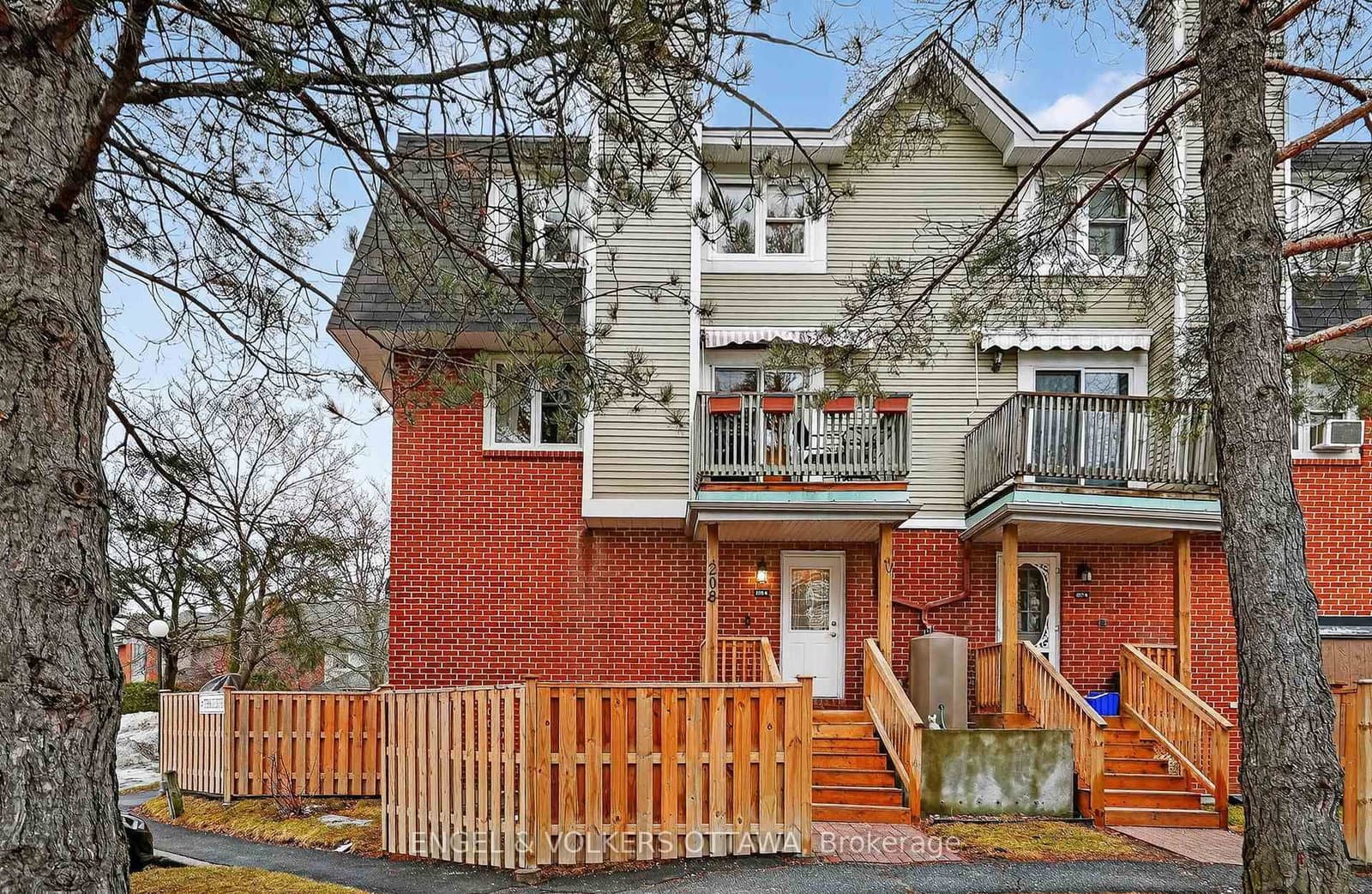 208 - 6 Terrace Drive, Ottawa, ON — photo 2