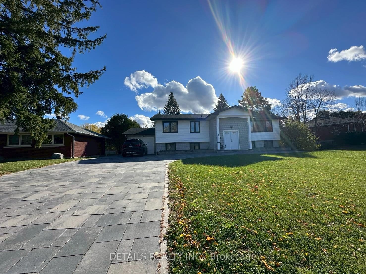 7 Kerry Crescent, Ottawa, ON — photo 2