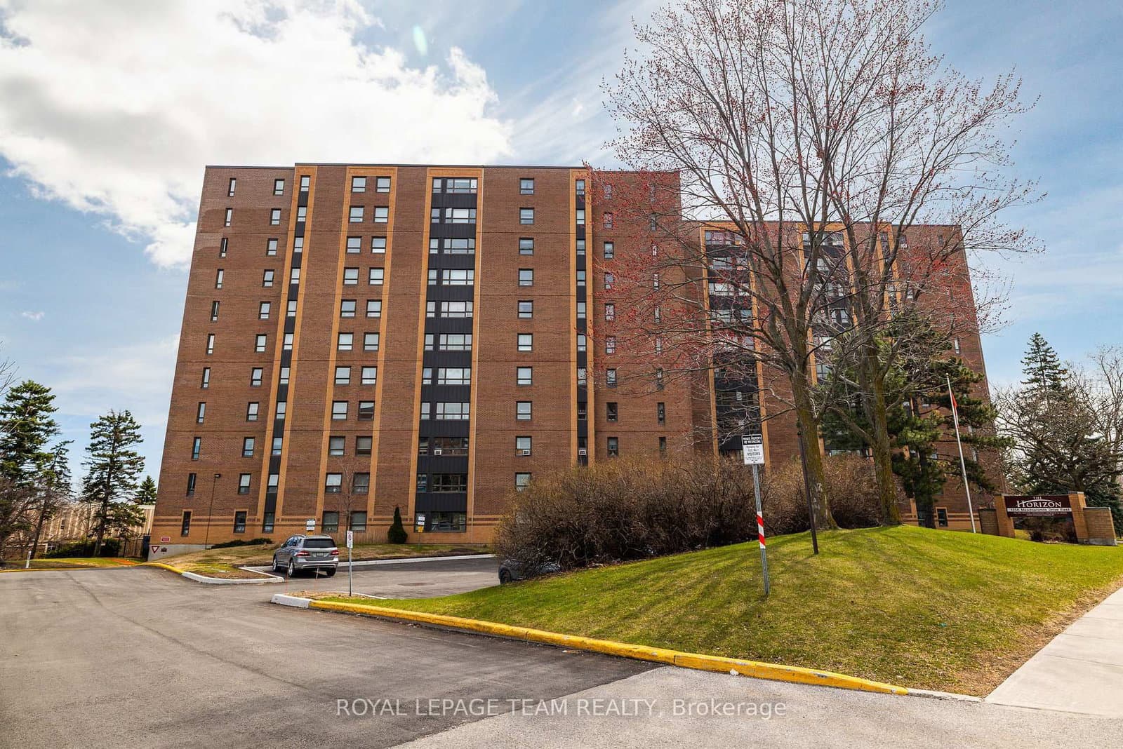 705 - 1356 Meadowlands Drive, Ottawa, ON — photo 2