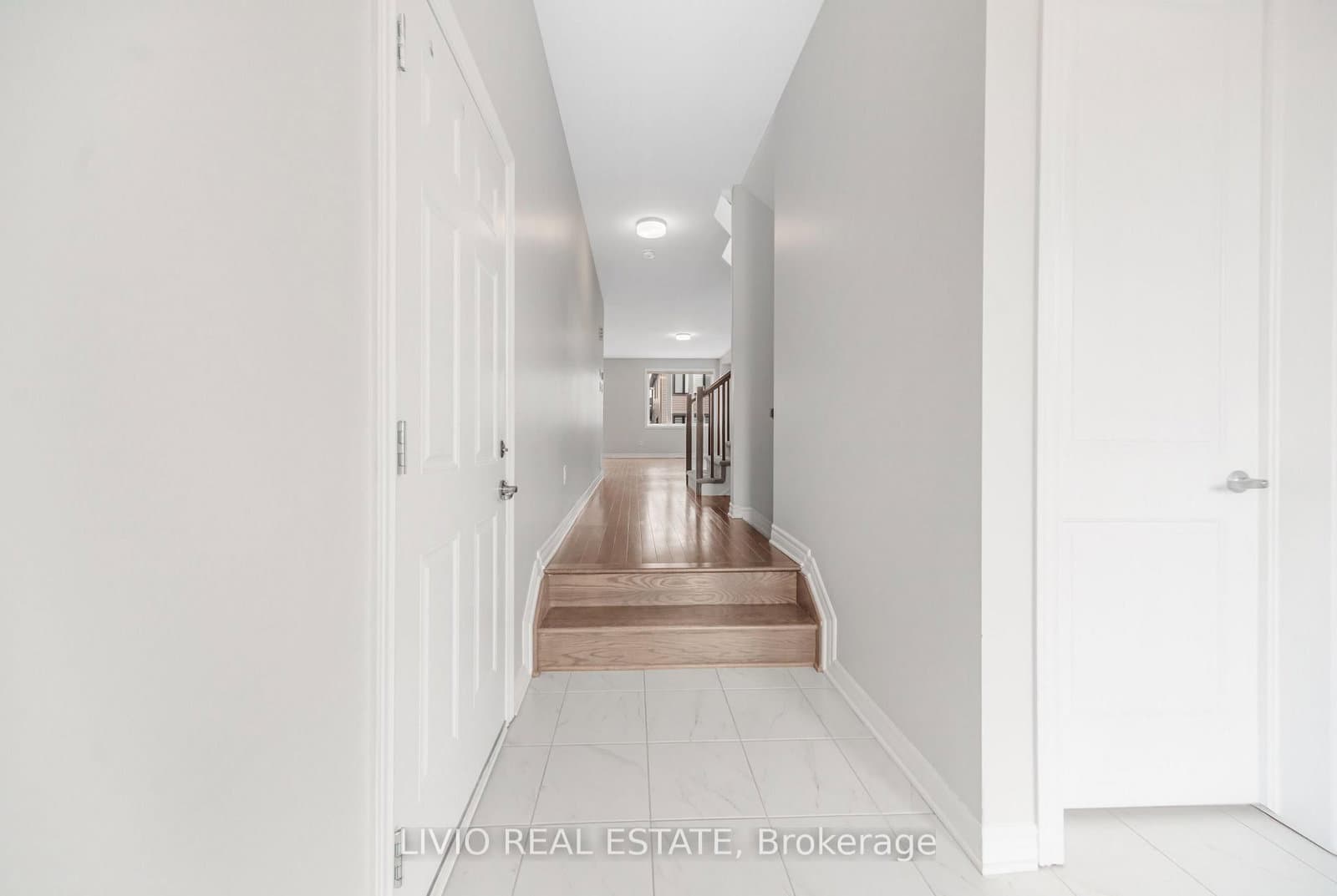 56 Jargeau Road, Ottawa, ON — photo 2