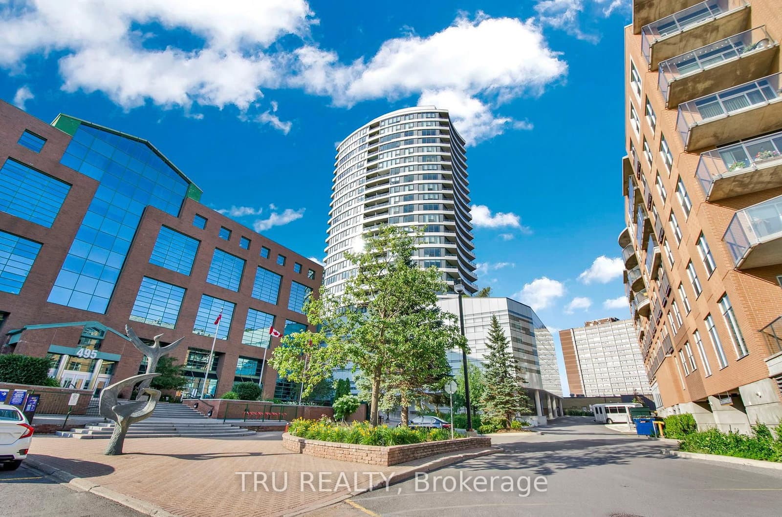 910 - 485 Richmond Road, Ottawa, ON — photo 2