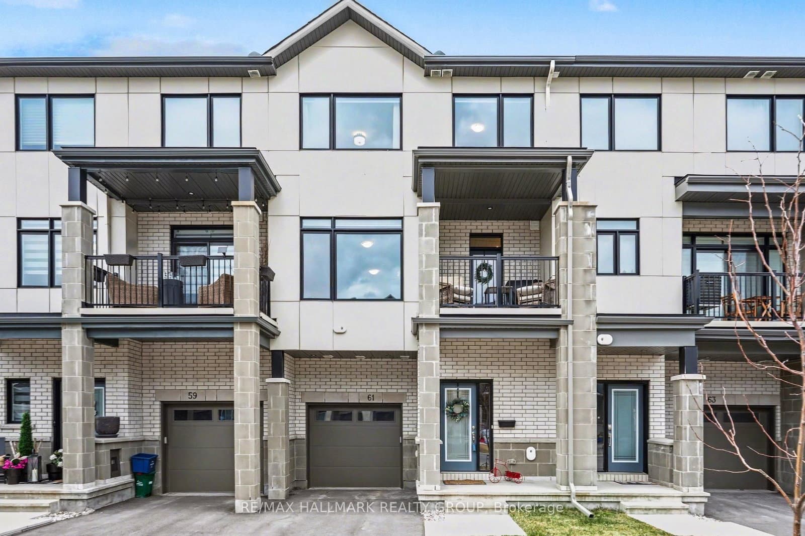 61 Arinto Place, Ottawa, ON