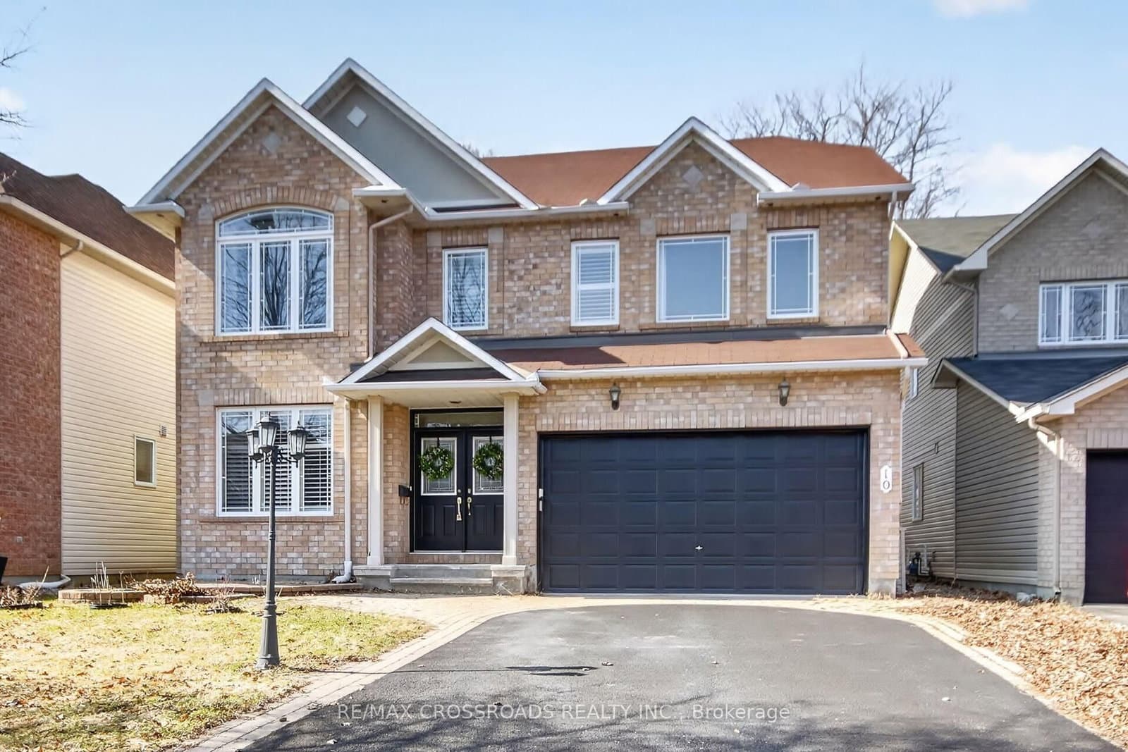 10 Tierney Drive, Nepean, ON — photo 2