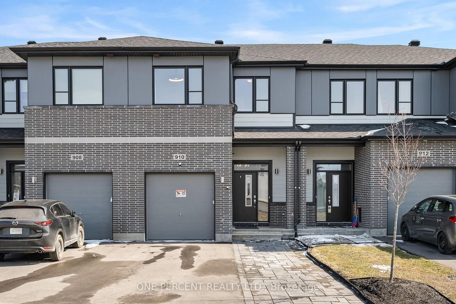 910 Paseana Place, Ottawa, ON