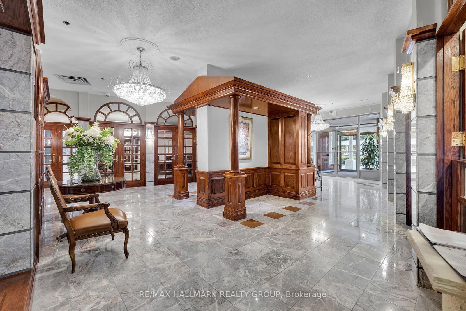 2204 - 1480 Riverside Drive, Ottawa, ON — photo 3