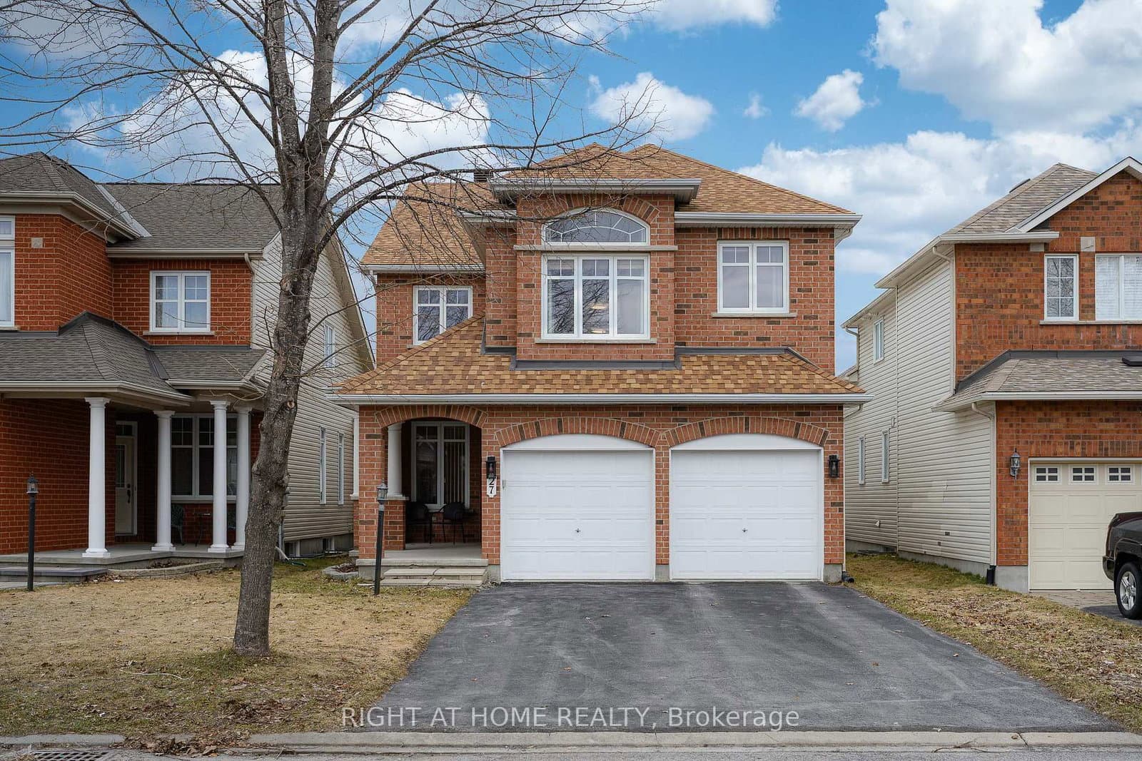 27 Knowlton Drive, Ottawa, ON