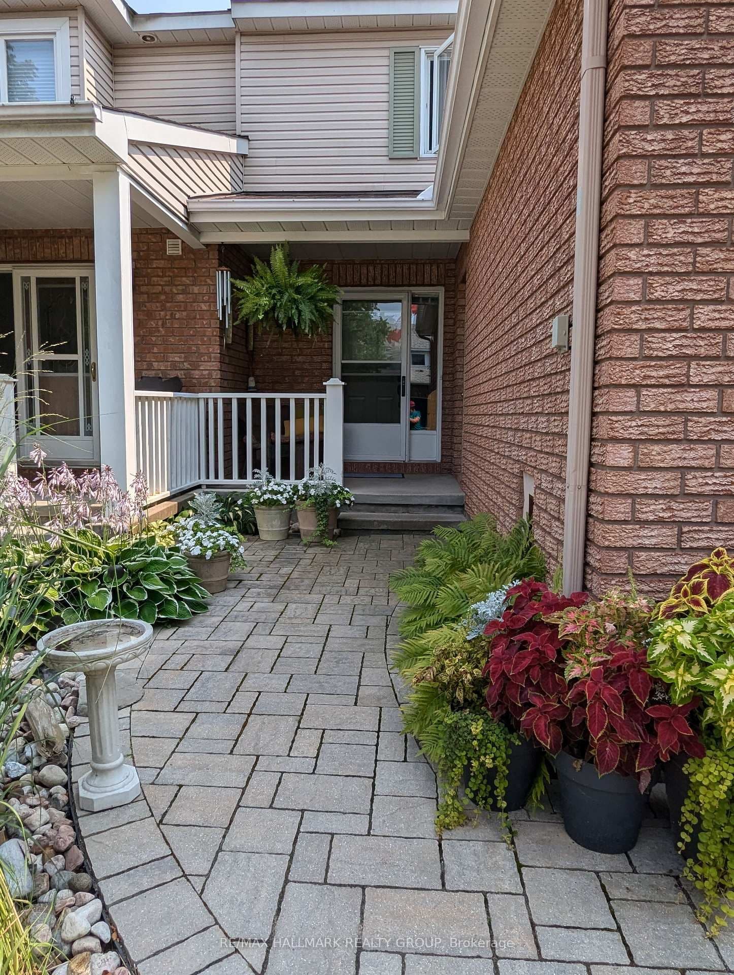 155 Markland Crescent, Ottawa, ON — photo 3