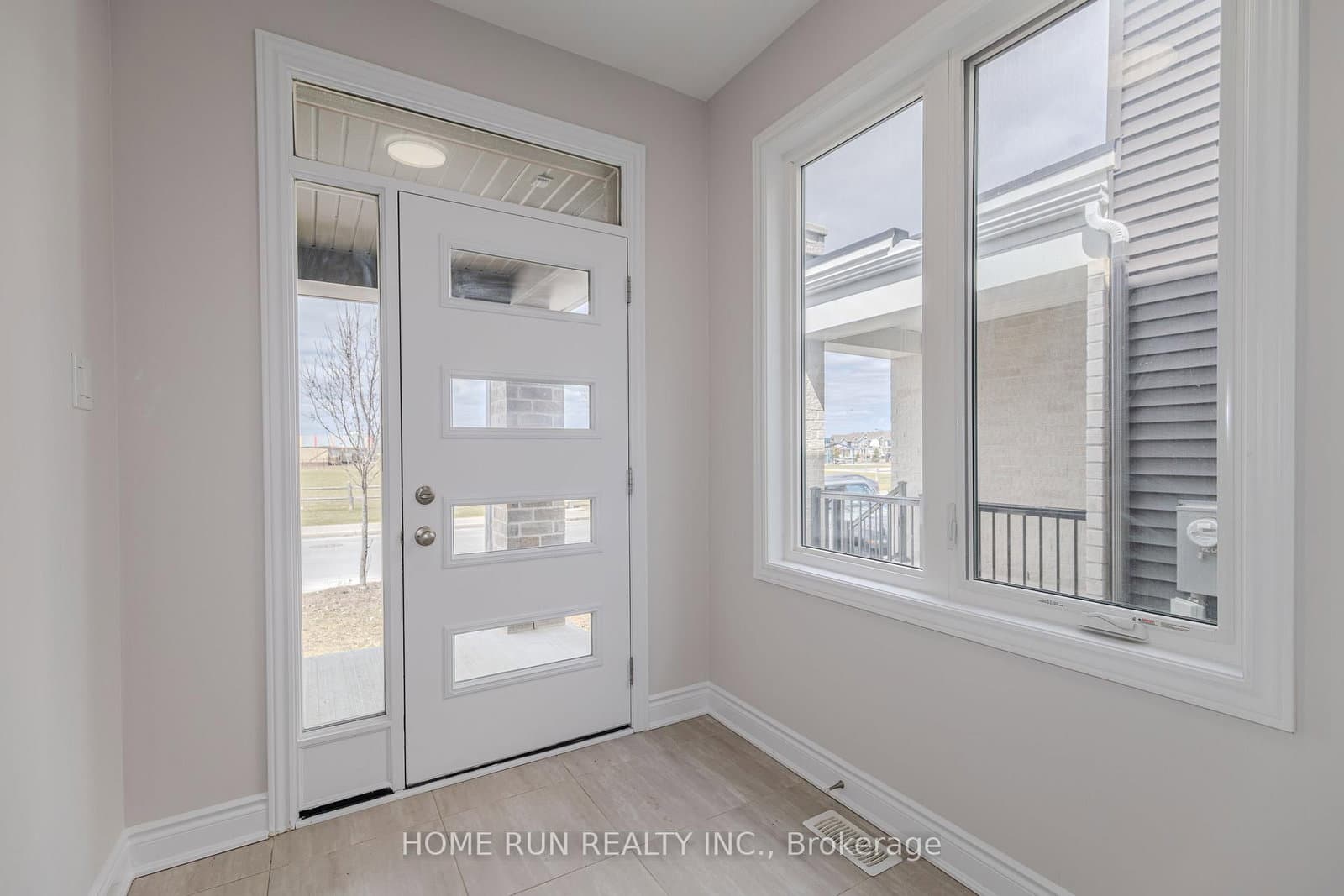 914 Rubicon Place, Ottawa, ON — photo 3