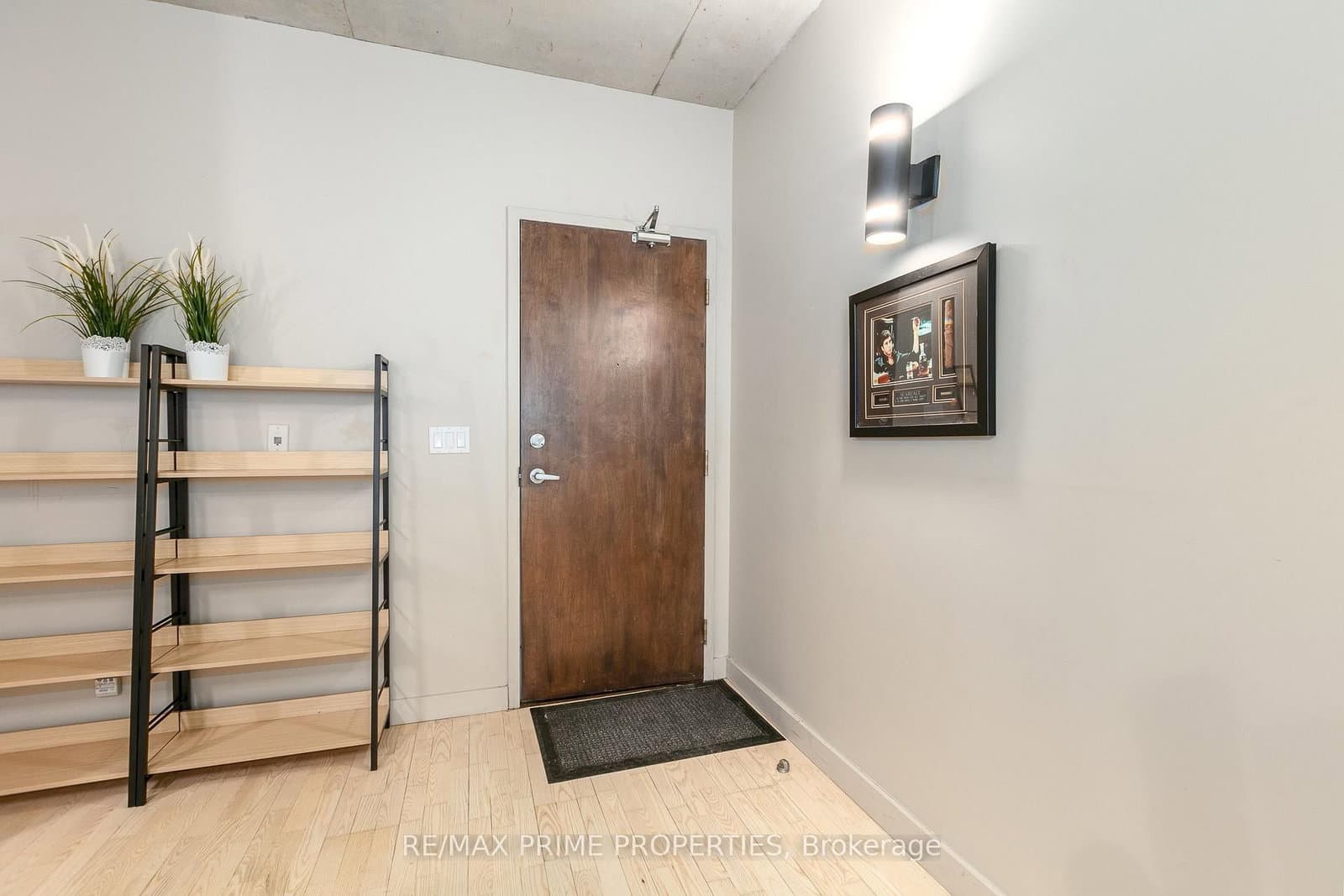 312 - 383 Cumberland Street, Ottawa, ON — photo 3