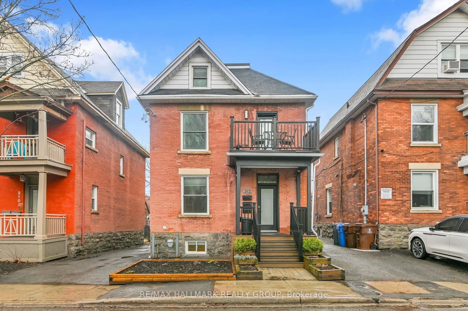 212 Flora Street, Ottawa, ON