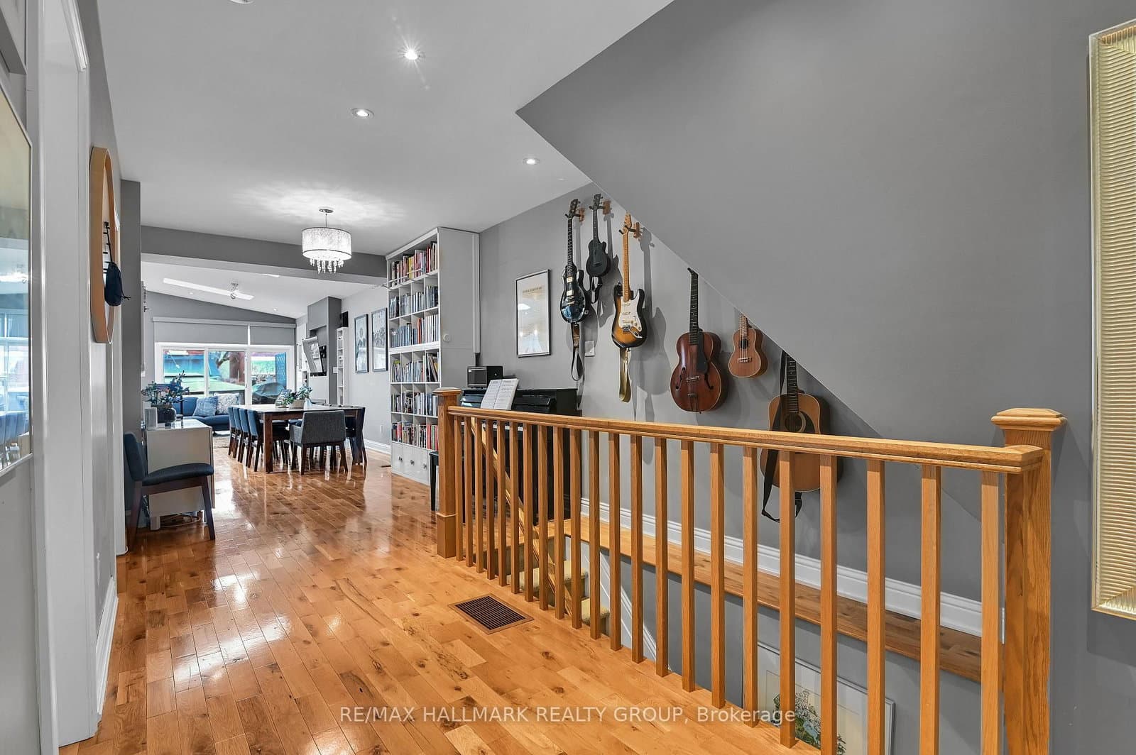 212 Flora Street, Ottawa, ON — photo 3