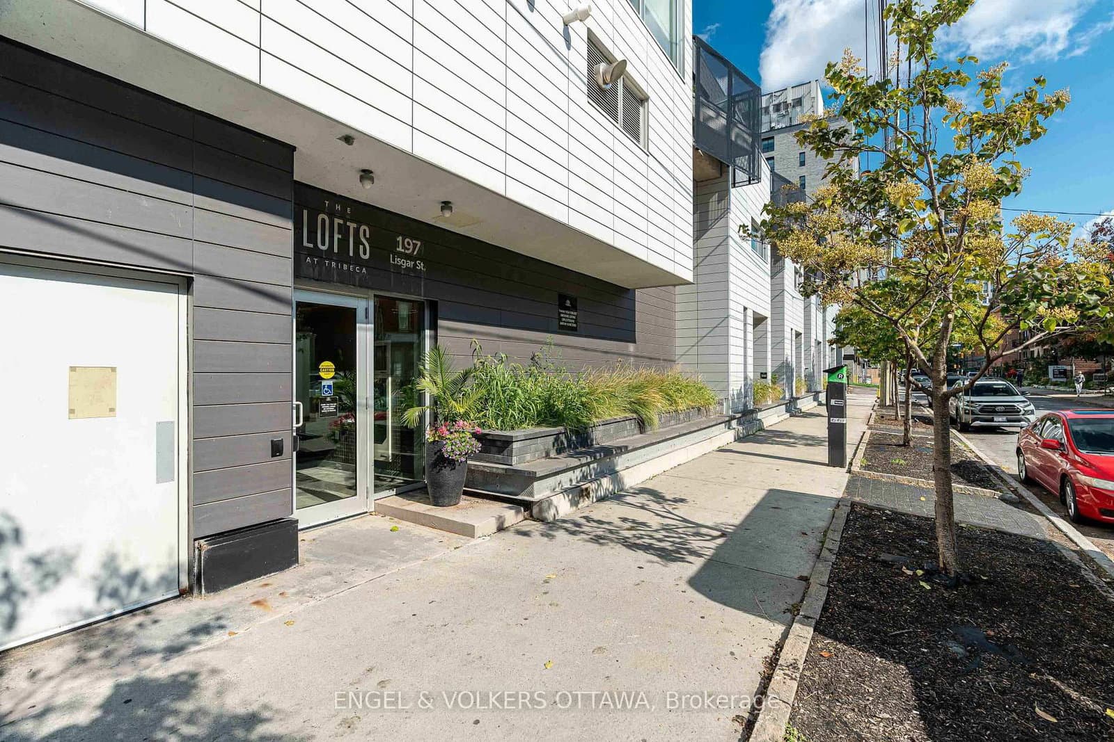 202 - 197 Lisgar Street, Ottawa, ON — photo 2