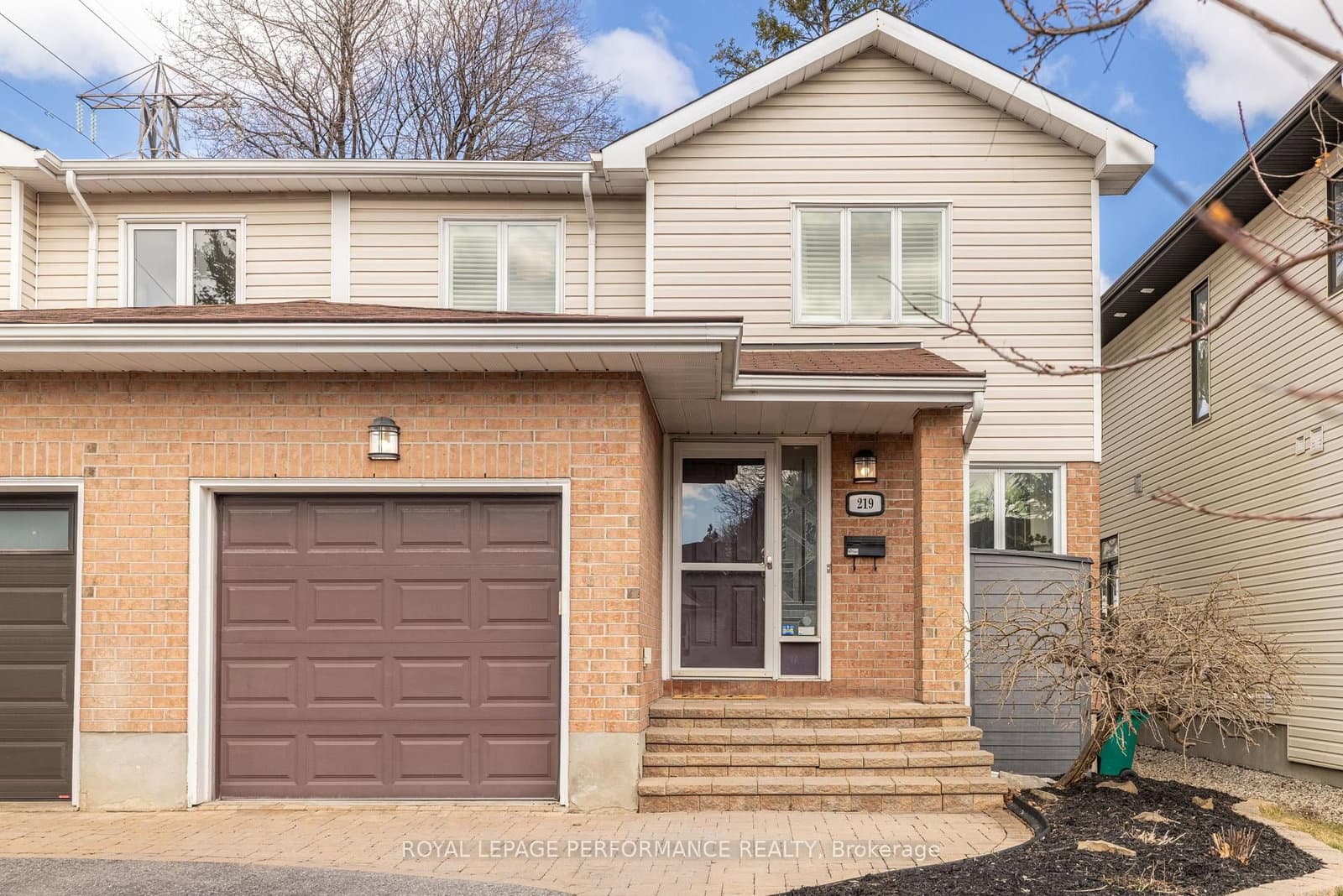 219 Switzer Avenue, Ottawa, ON