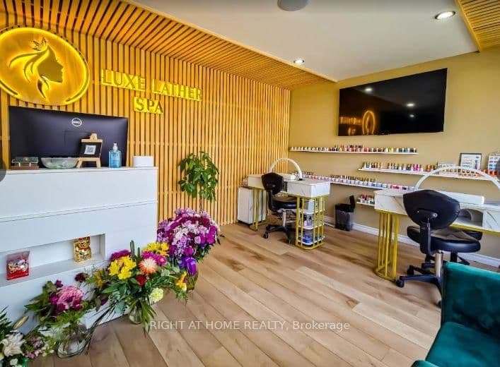 375 Churchill Avenue, Ottawa, ON