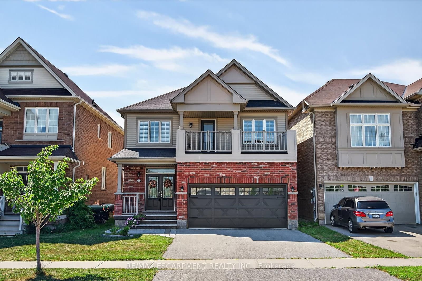 279 Voyager Pass, Hamilton, ON — photo 2