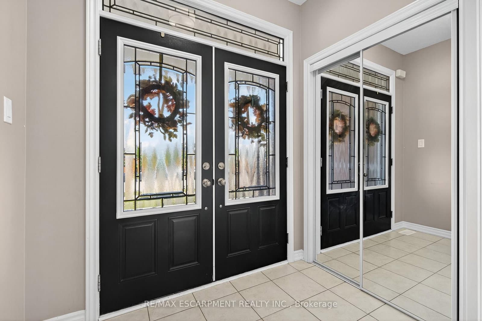 279 Voyager Pass, Hamilton, ON — photo 3