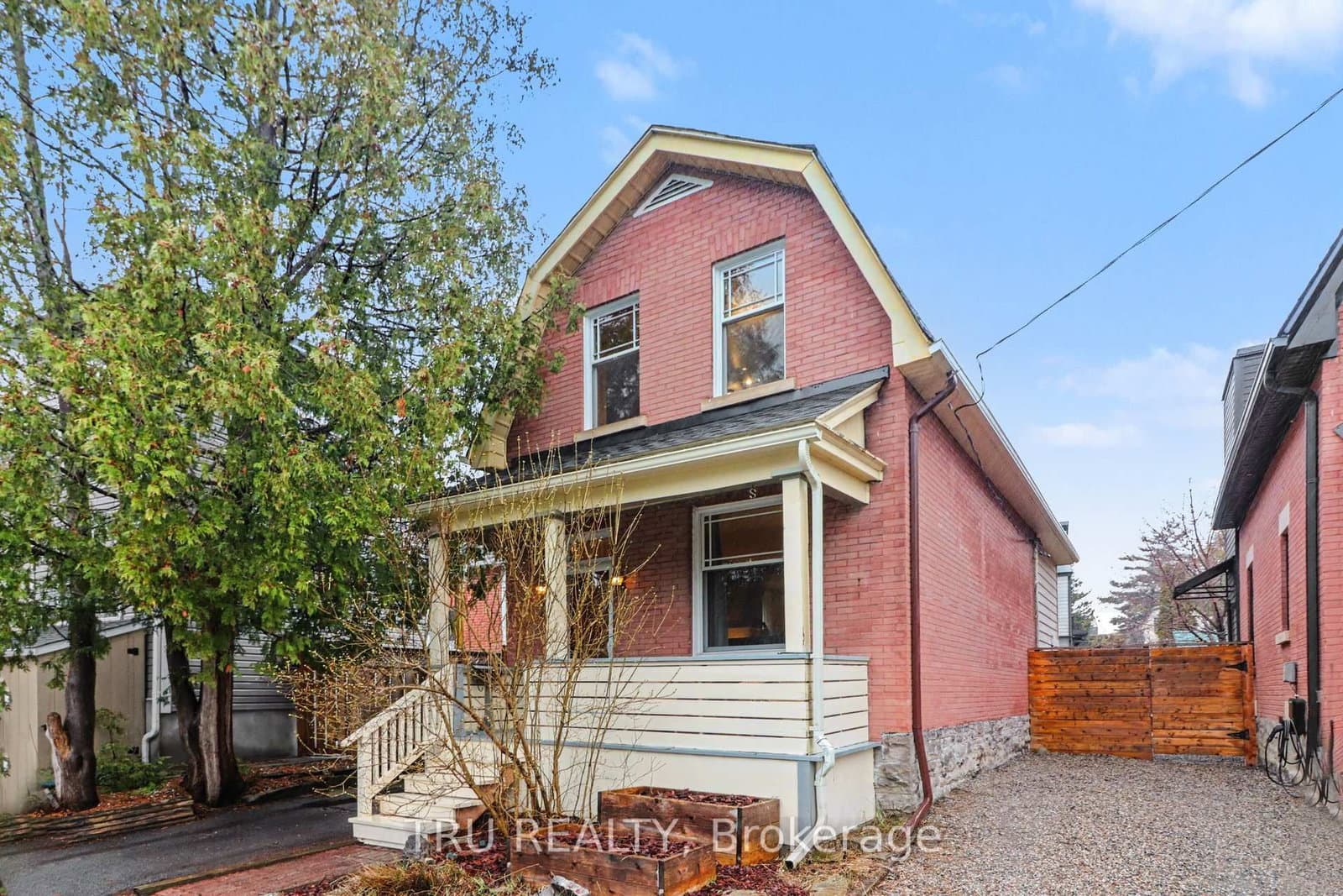 49 Newton Street, Ottawa, ON