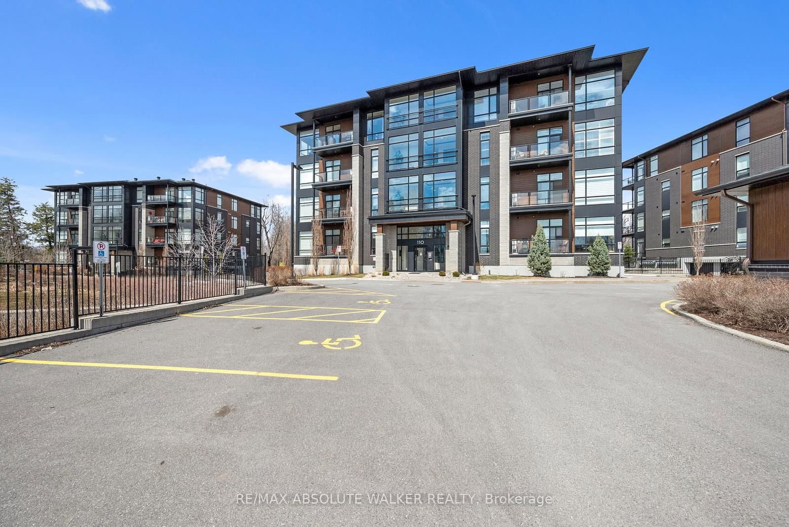 104 - 110 Cortile Private, Ottawa, ON