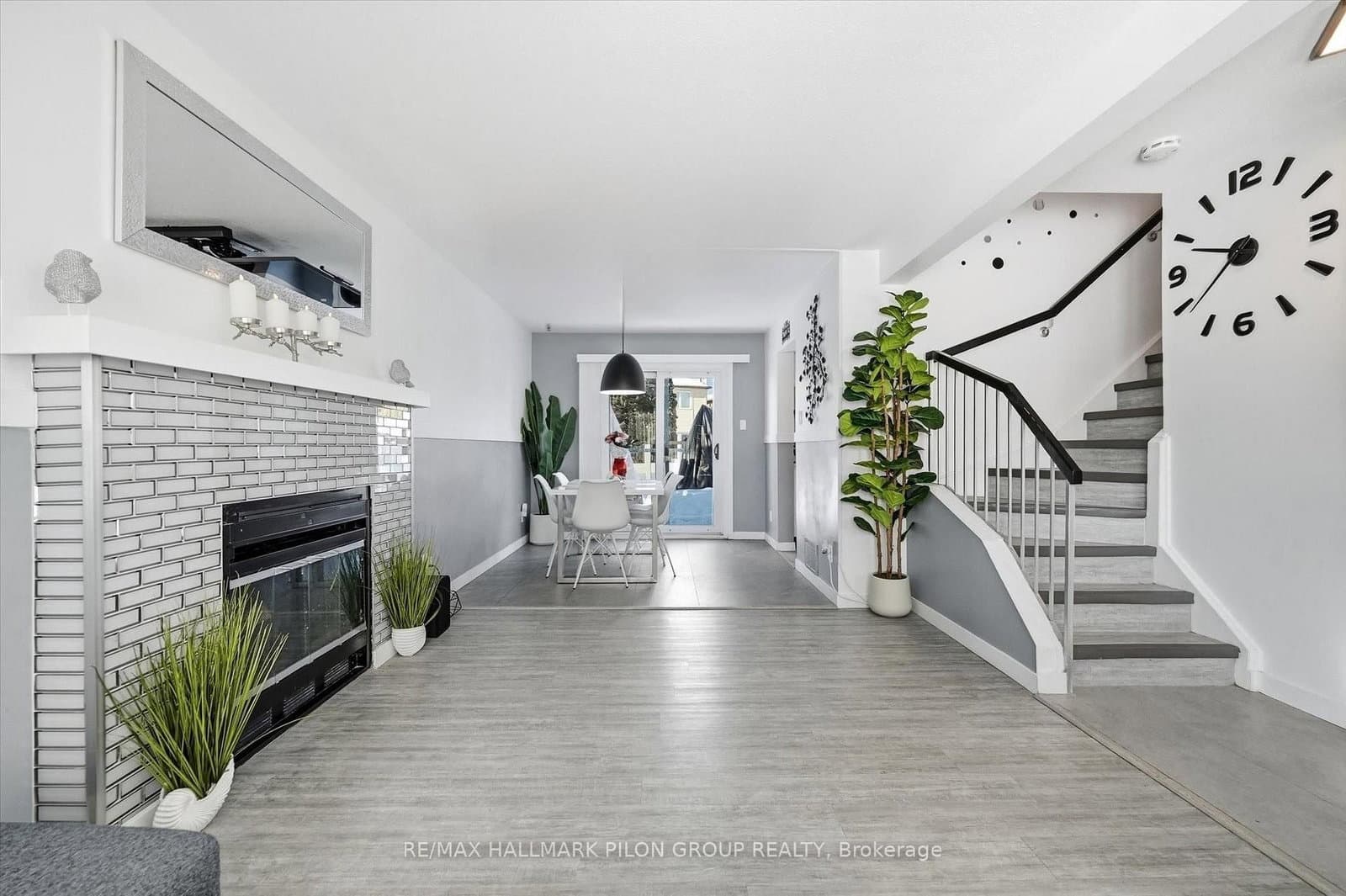 1456 Prestone Drive, Ottawa, ON — photo 2