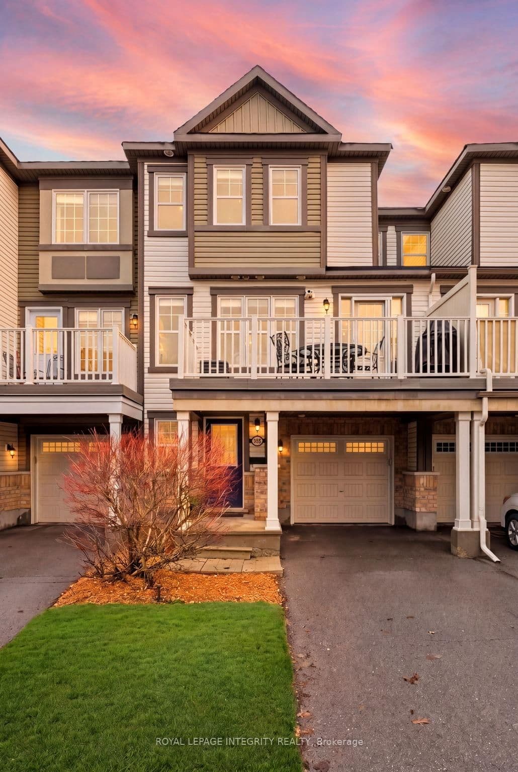 806 Maloja Way, Ottawa, ON