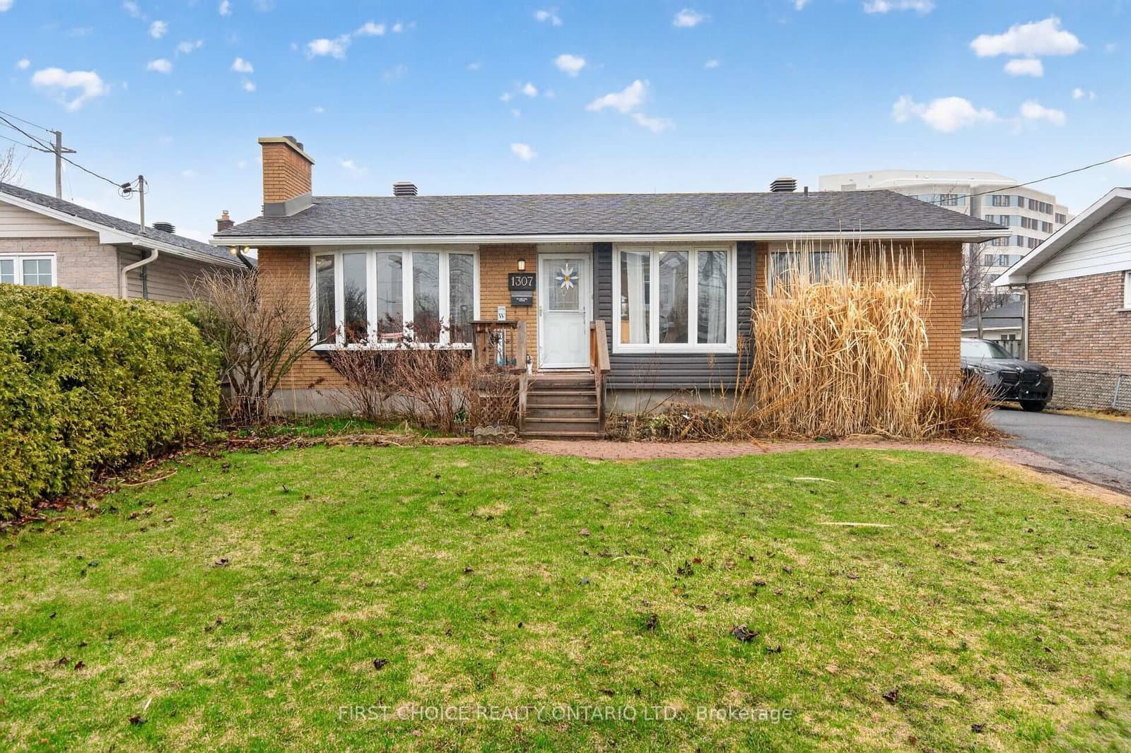 1307 Aurele Street, Ottawa, ON