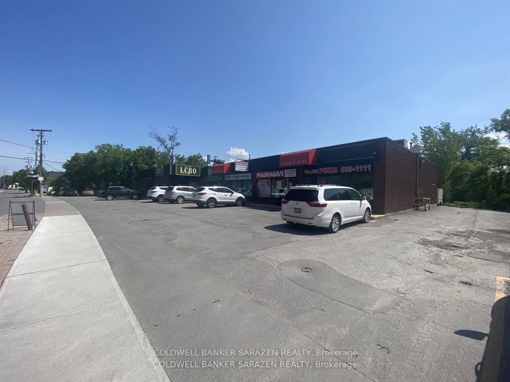 461 Donald B Munro Drive, Carp, ON — photo 2