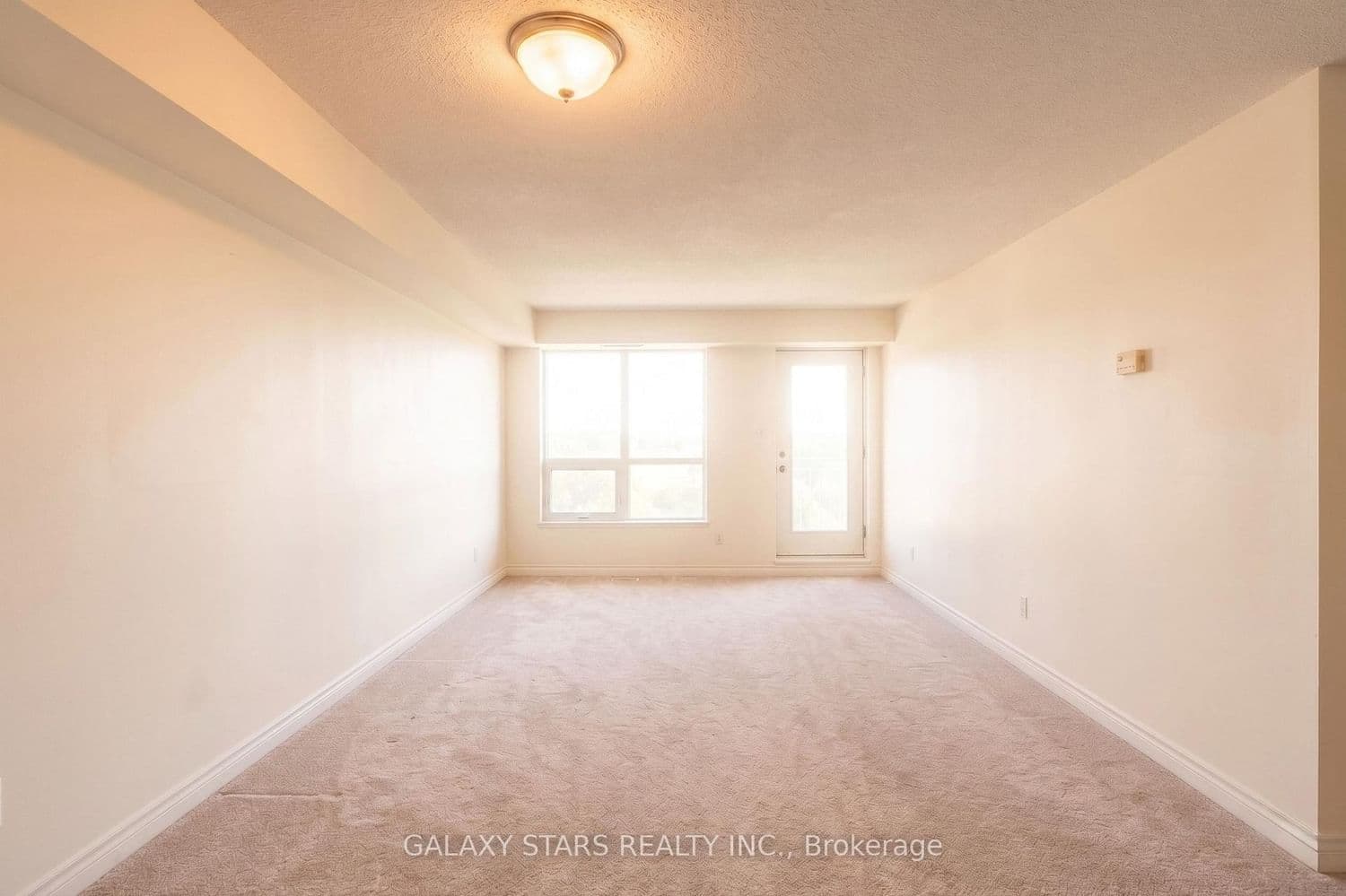 902 - 120 Grant Carman Drive, Ottawa, ON — photo 3