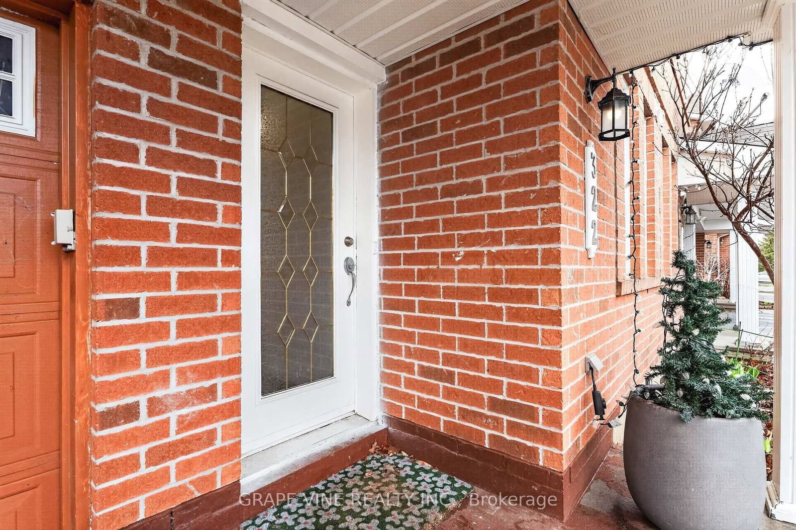 322 Foxridge Way, Ottawa, ON — photo 3