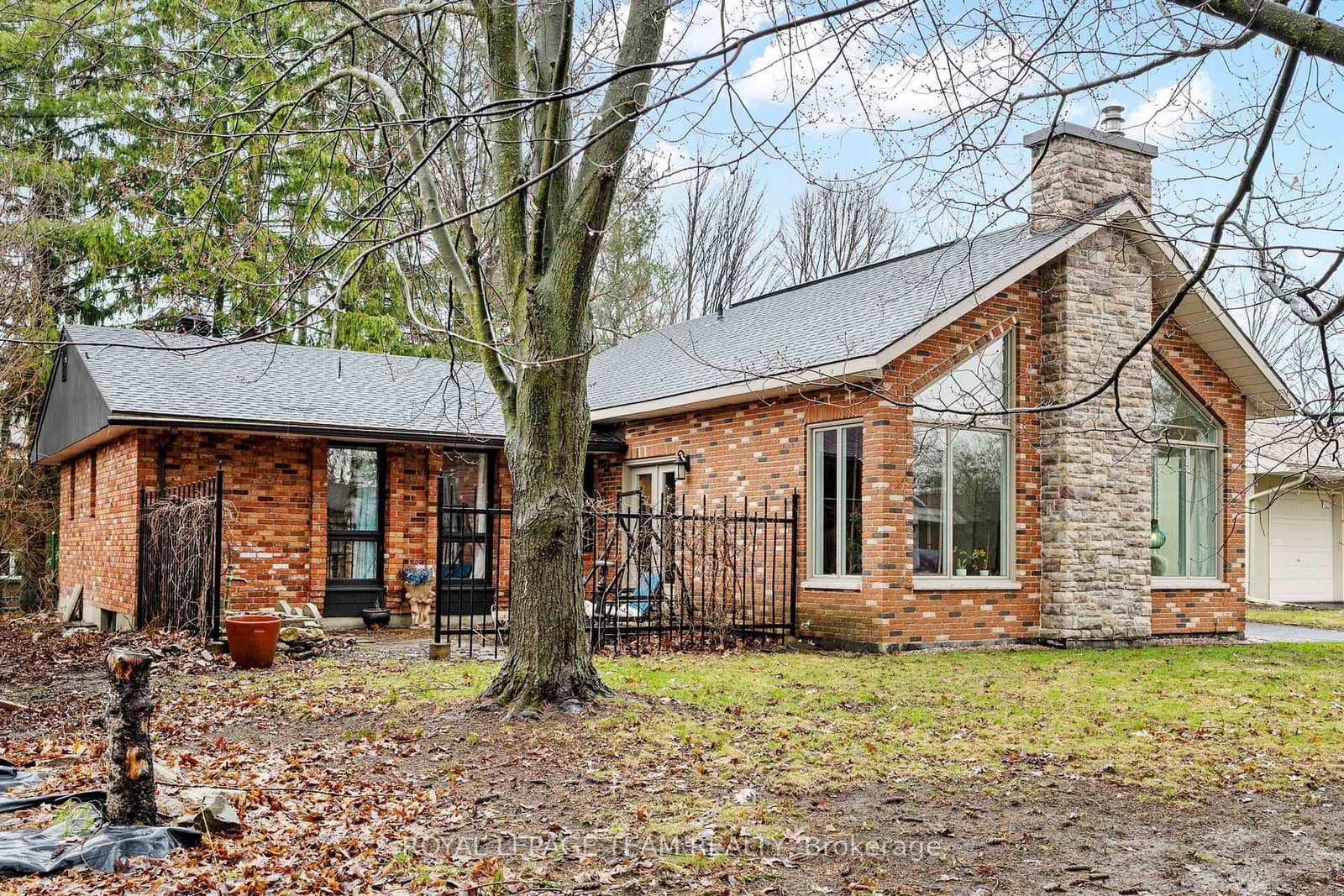 33 Rutherford Crescent, Ottawa, ON — photo 3