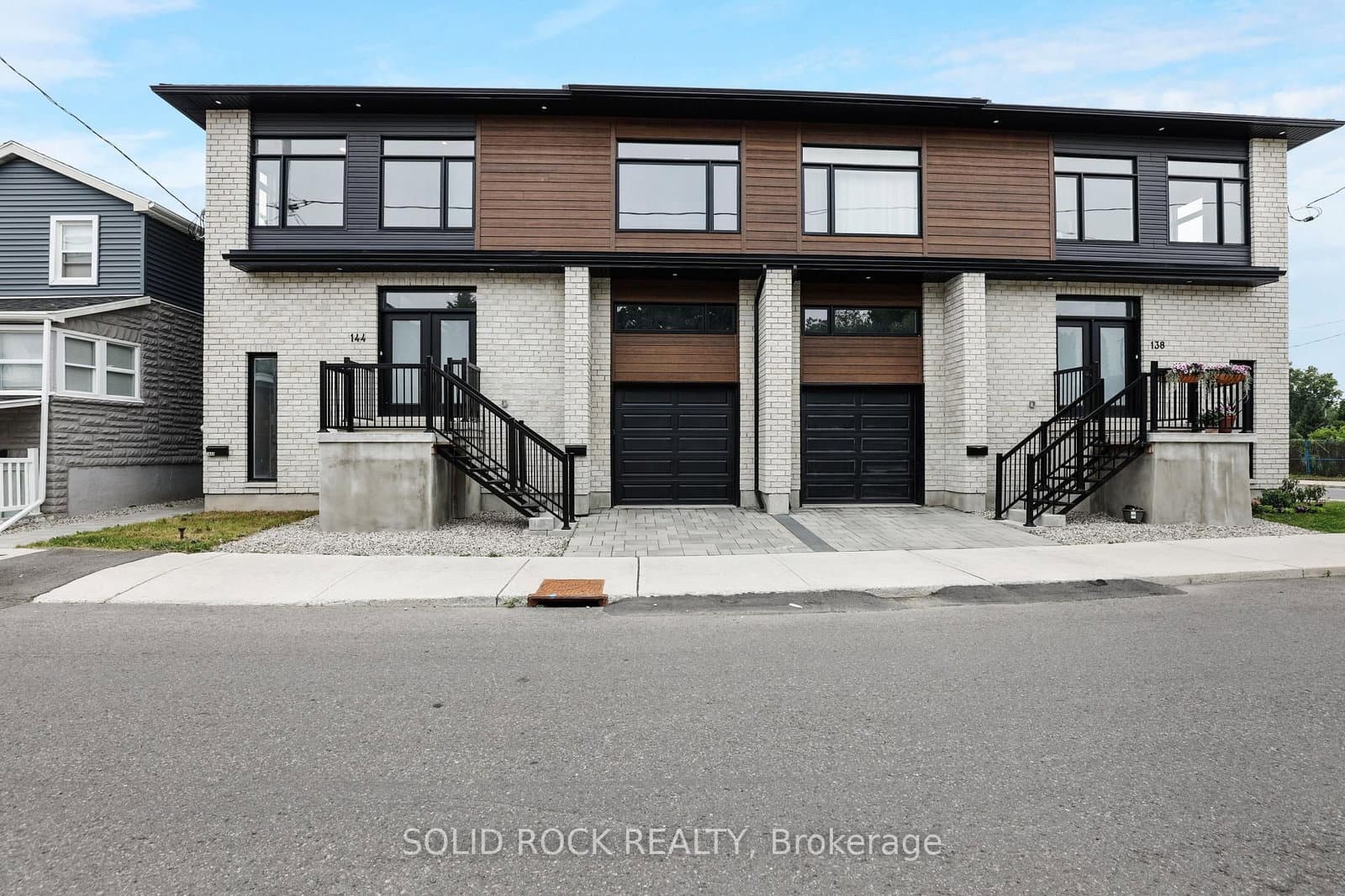 144 Montfort Street, Ottawa, ON