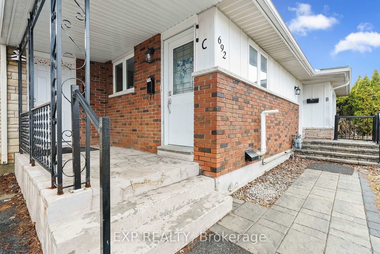 692 Claude Street, Ottawa, ON — photo 2