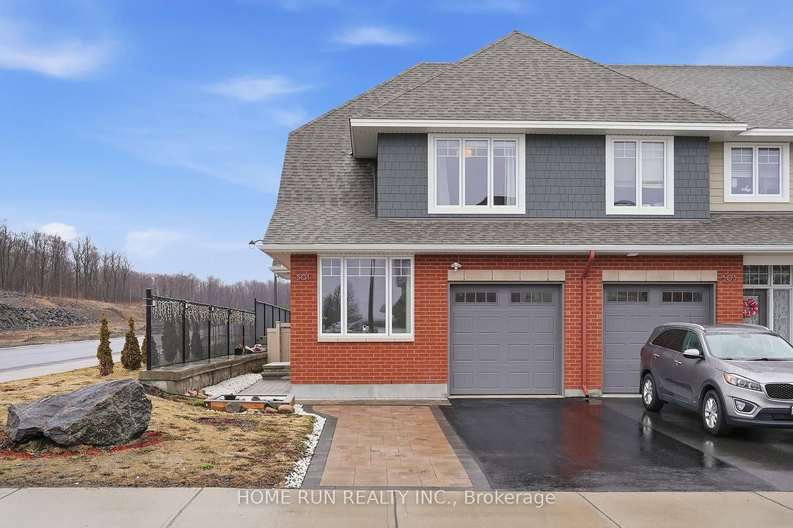 501 Hitzlay Terrace, Ottawa, ON