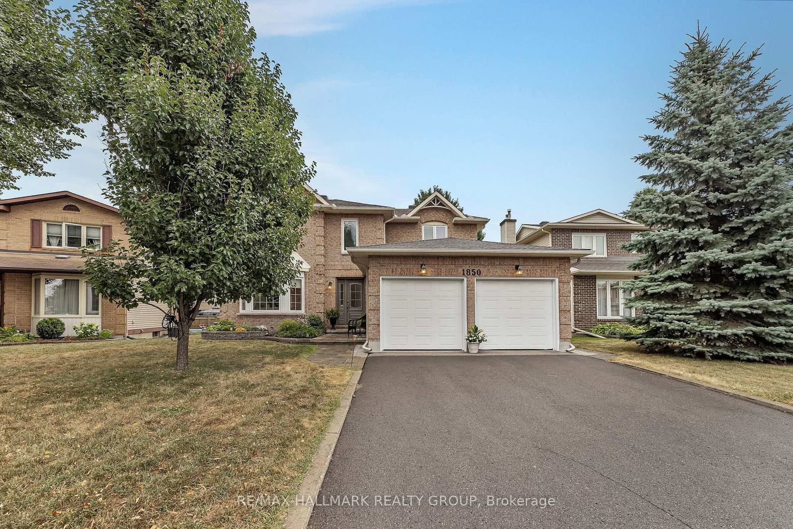 1850 Thornecrest Street, Orleans, ON