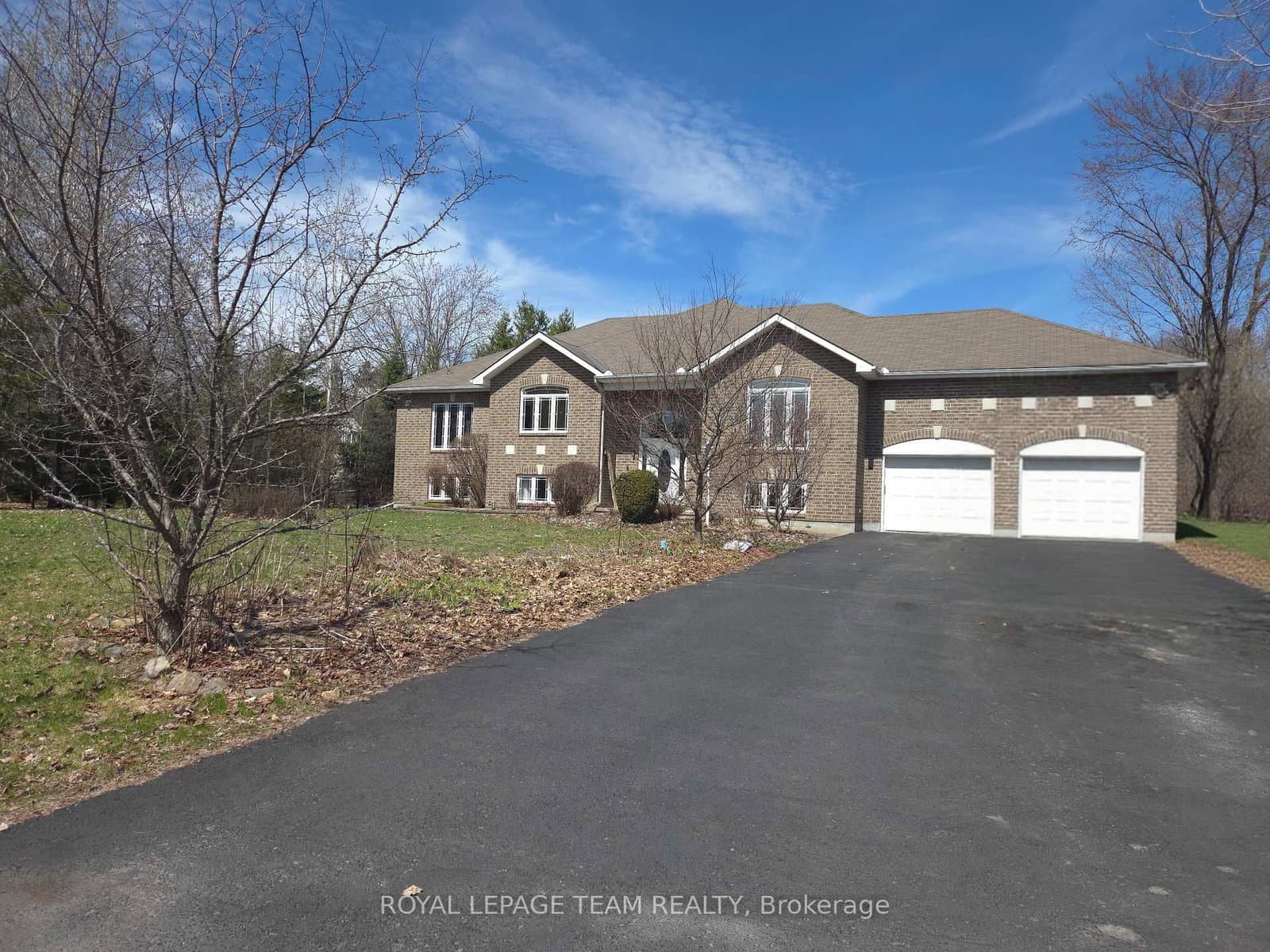 6637 Stanmore Street, Greely, ON