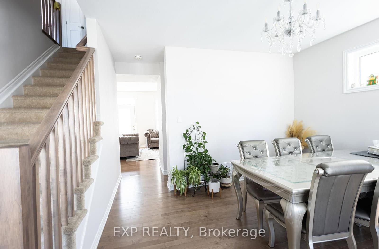 1008 Carden Lane, Ottawa, ON — photo 2