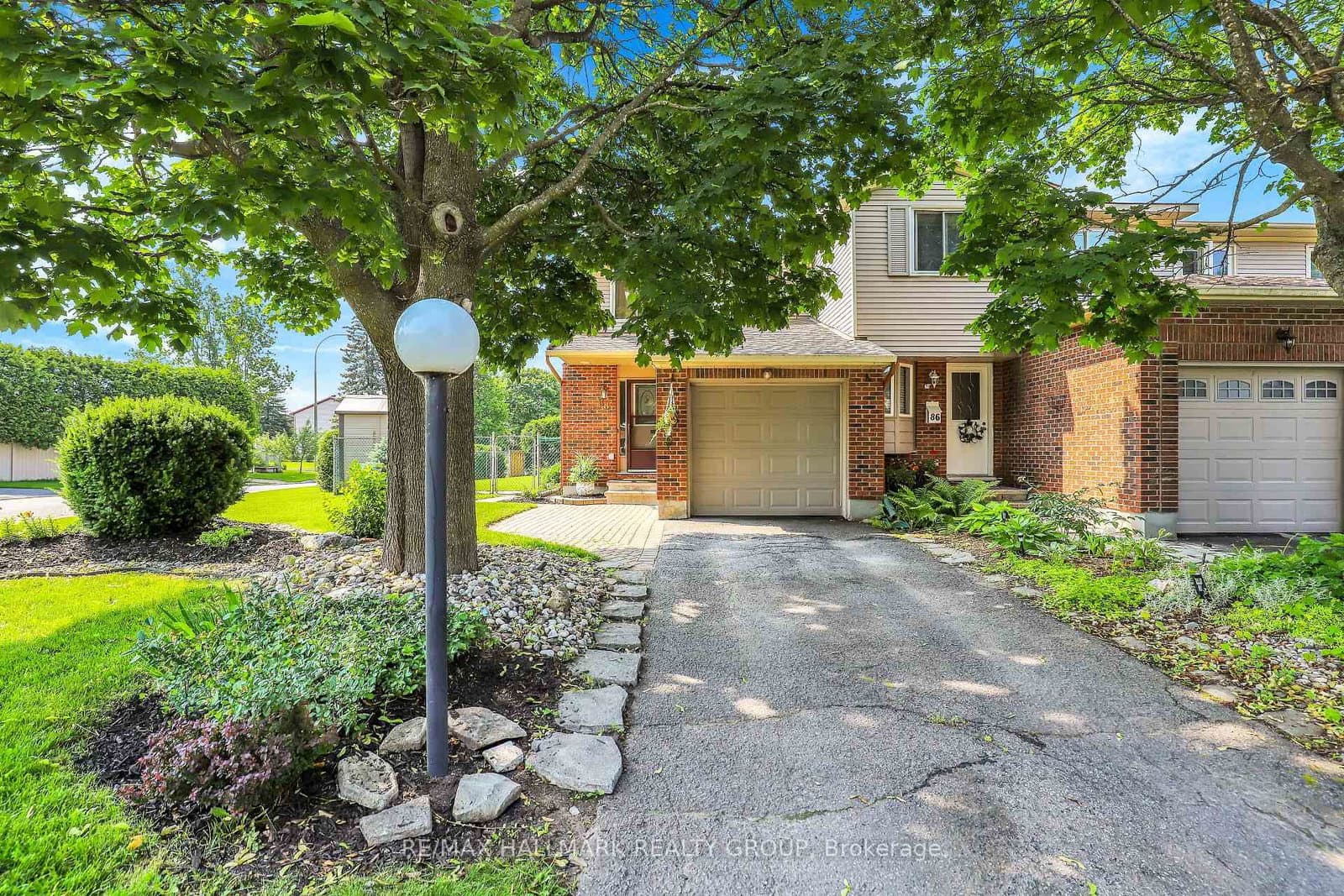 88 Homestead Street, Nepean, ON — photo 3