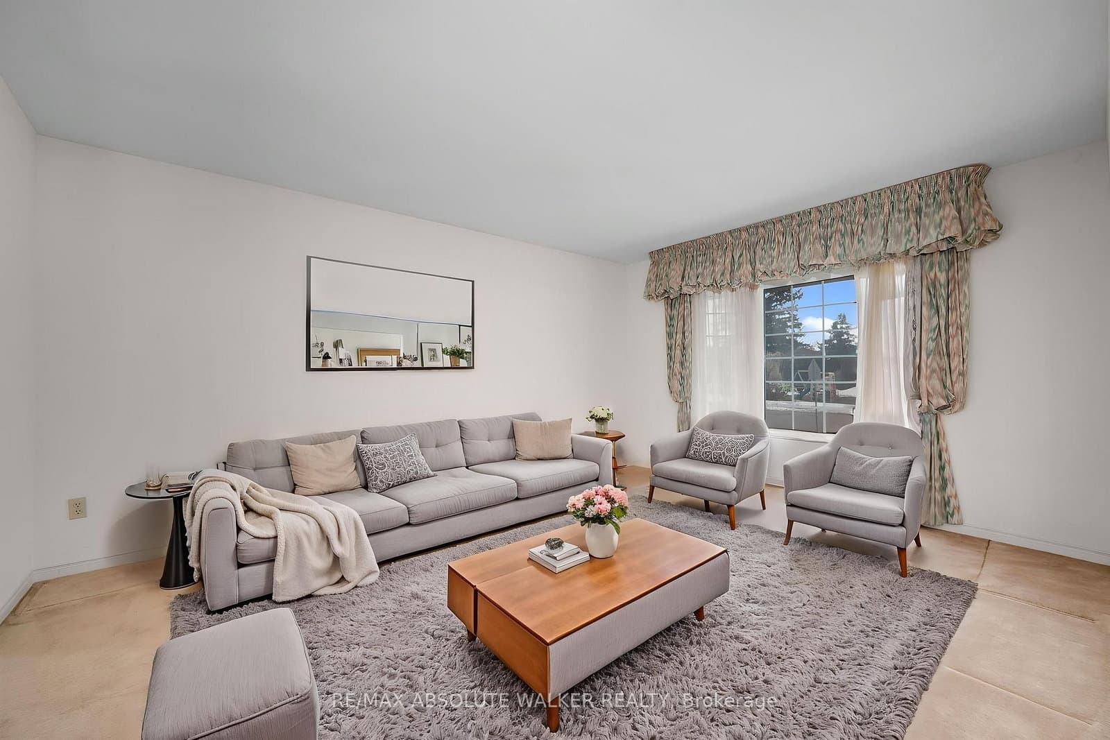 755 Merkley Drive, Orleans, ON — photo 2