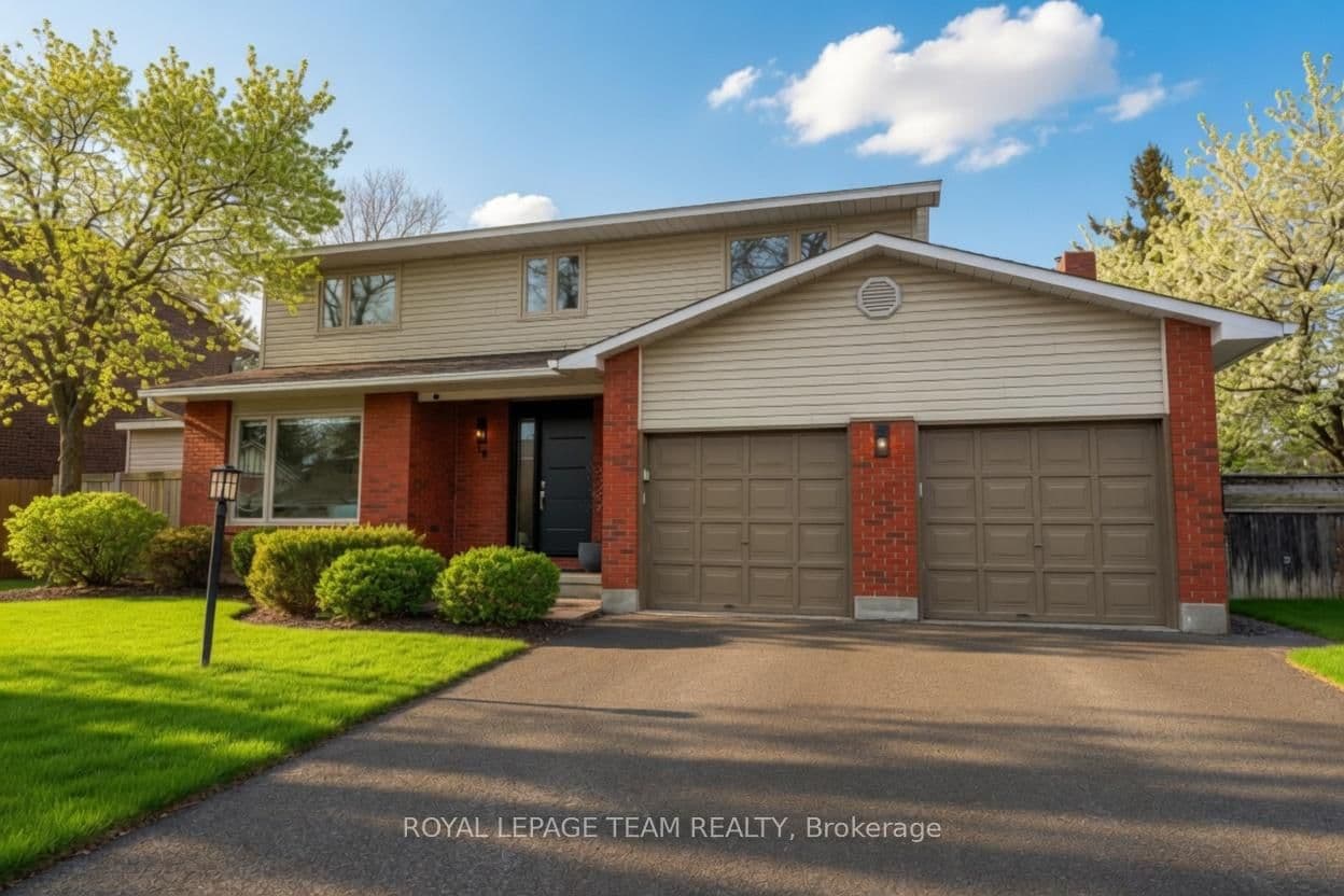 28 Holitman Drive, Barrhaven, ON