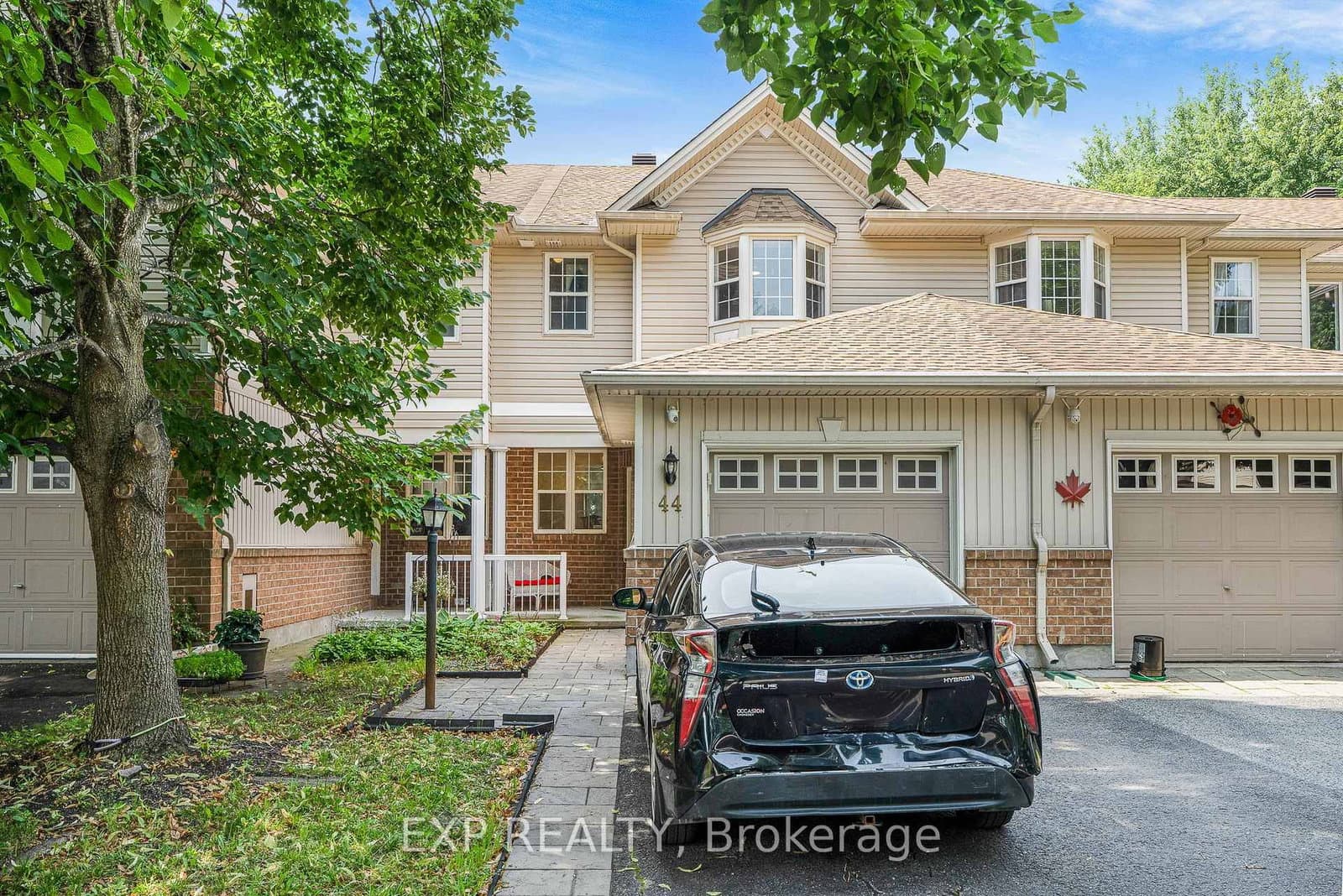 44 TOBERMORY Crescent, Ottawa, ON — photo 2