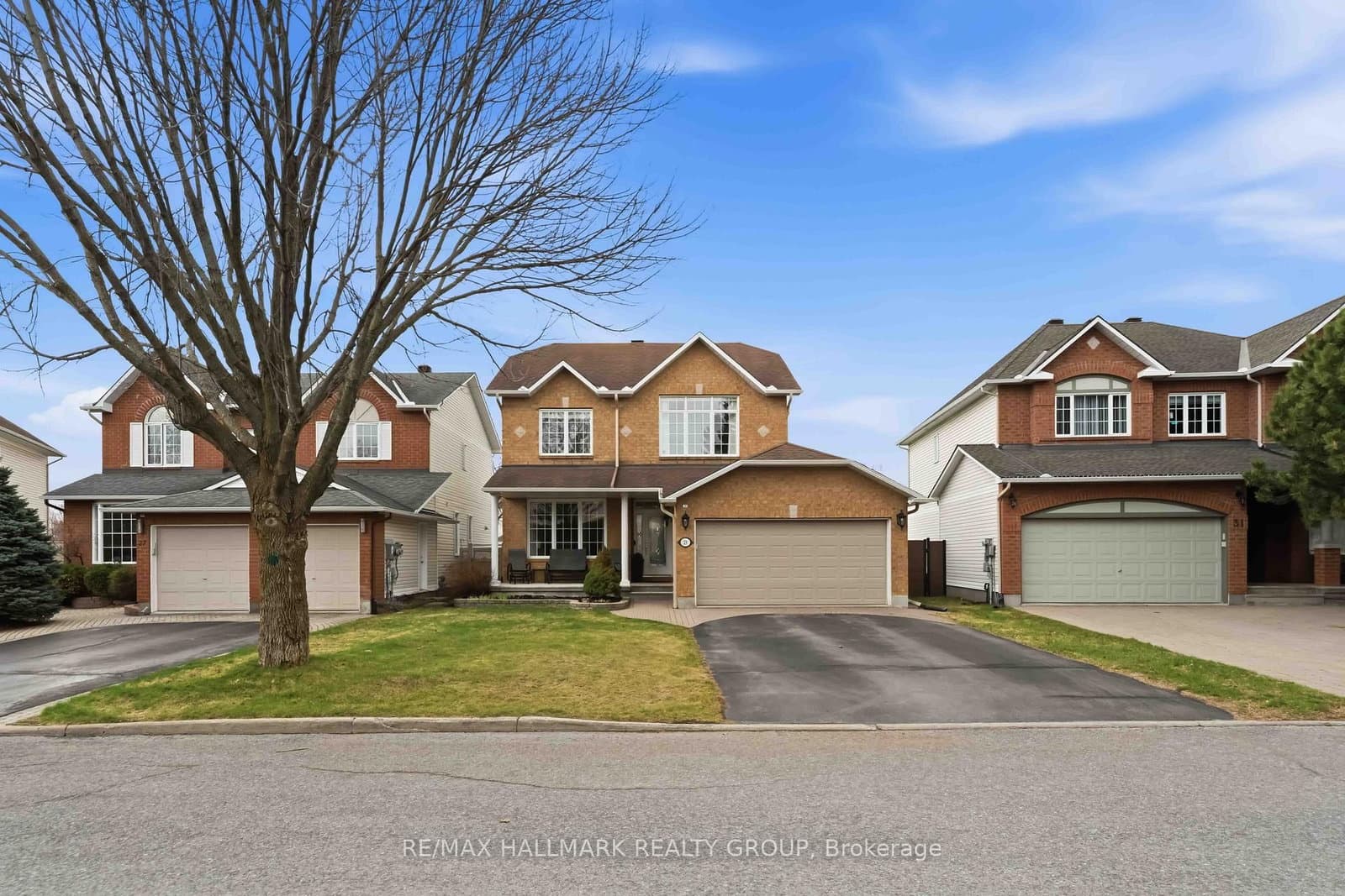 29 Birchfield Avenue, Kanata, ON