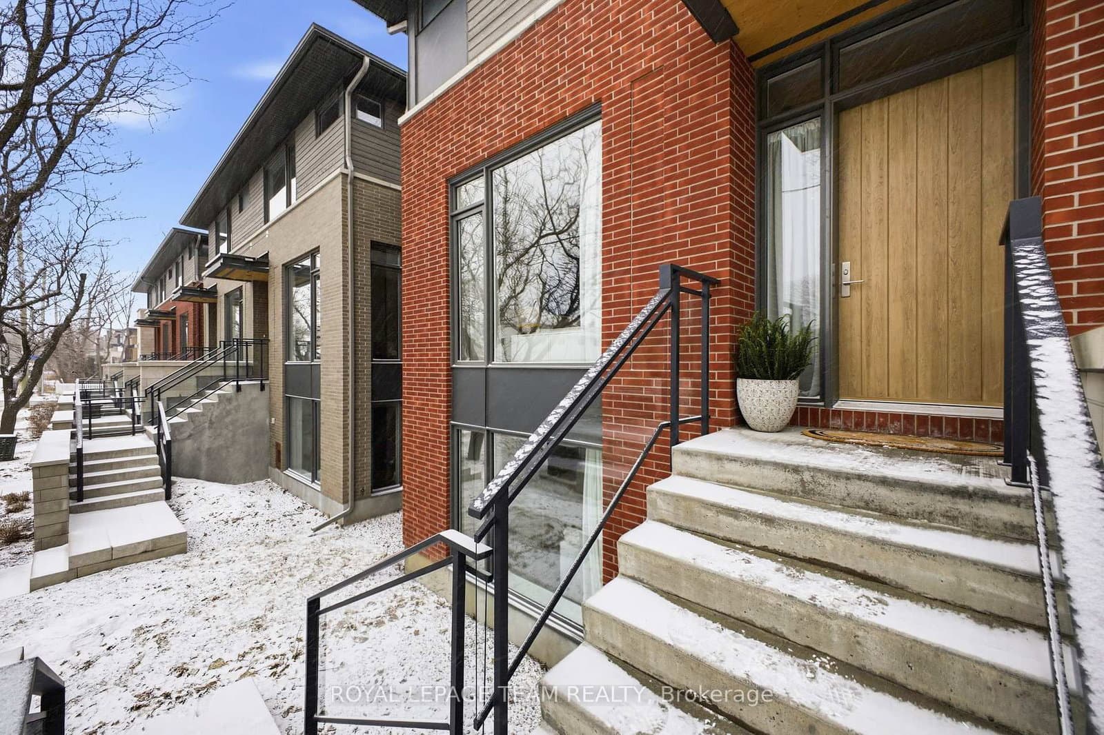 526 Edison Avenue, Ottawa, ON — photo 3