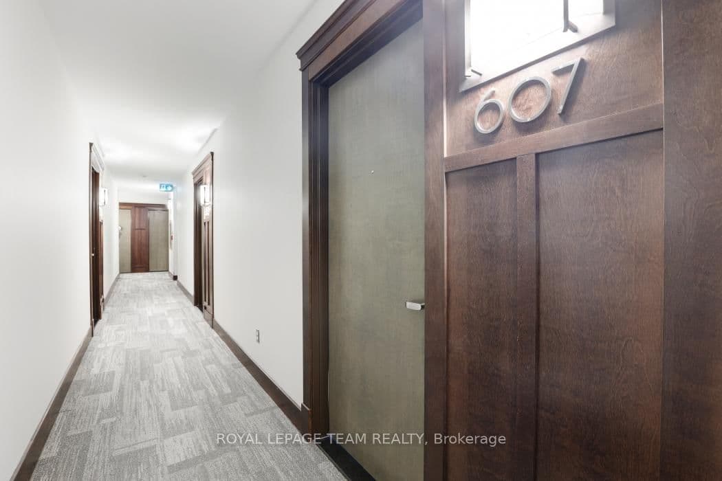 607 - 200 Besserer Street, Ottawa, ON — photo 2